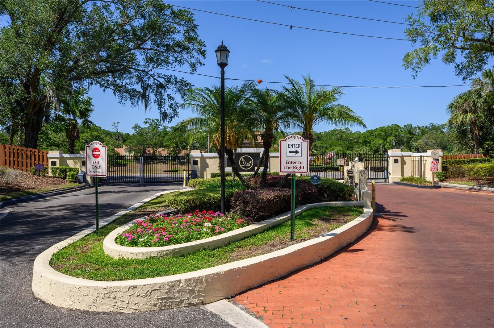 711 SWAN LN, ALTAMONTE SPRINGS, FL, 32701