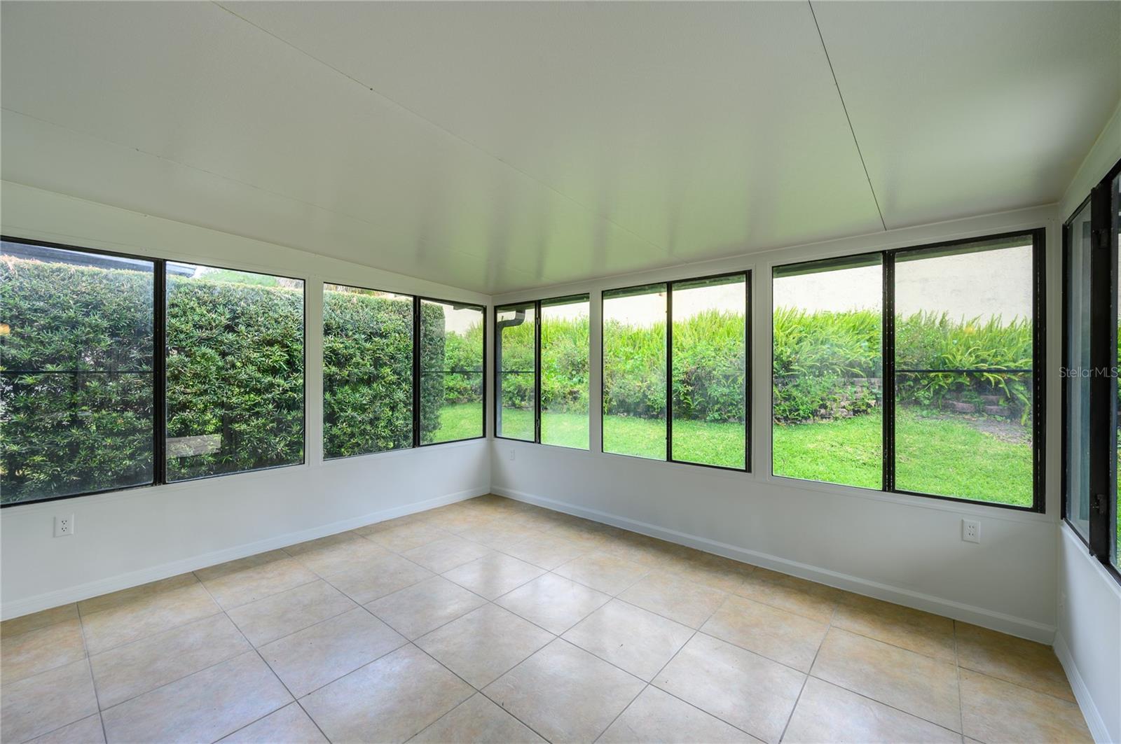 711 SWAN LN, ALTAMONTE SPRINGS, FL, 32701
