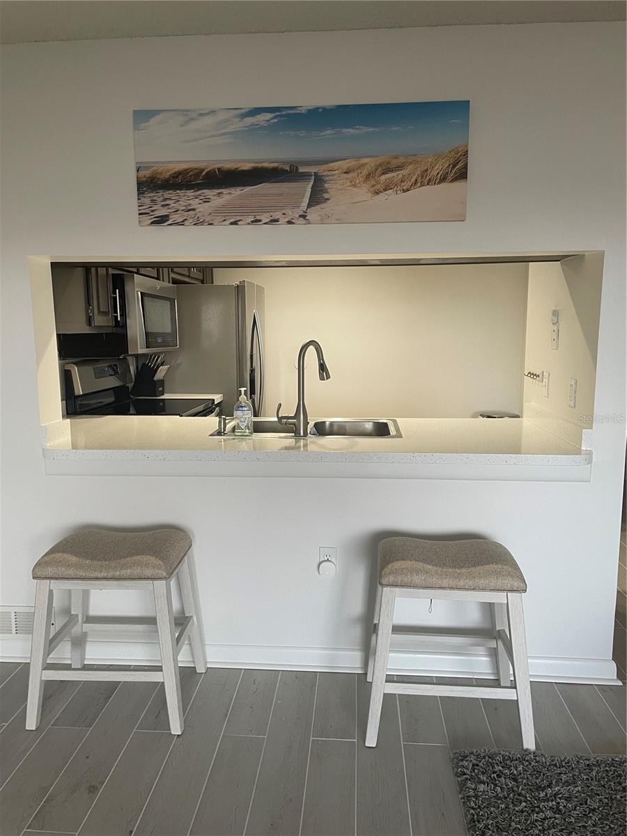 106 1ST ST E #306, ST PETERSBURG, FL, 33715