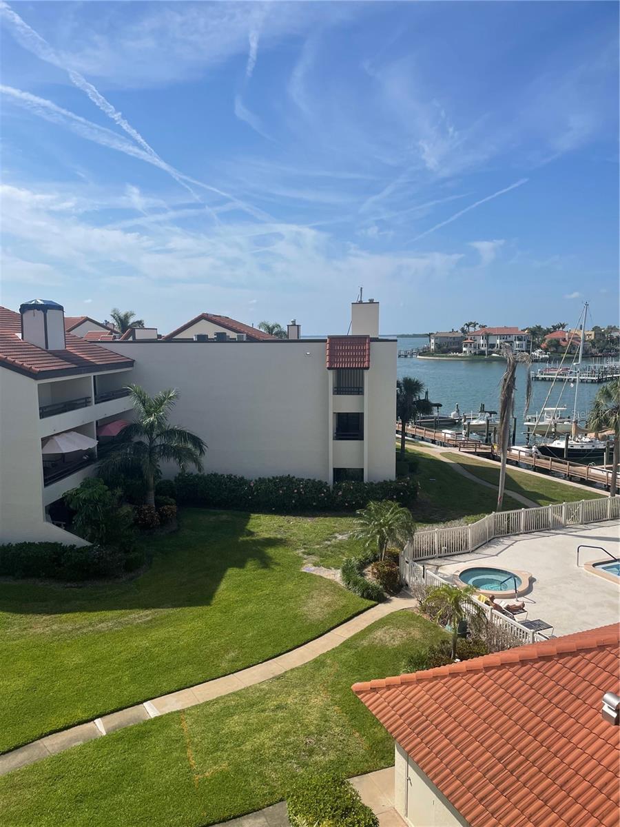 106 1ST ST E #306, ST PETERSBURG, FL, 33715