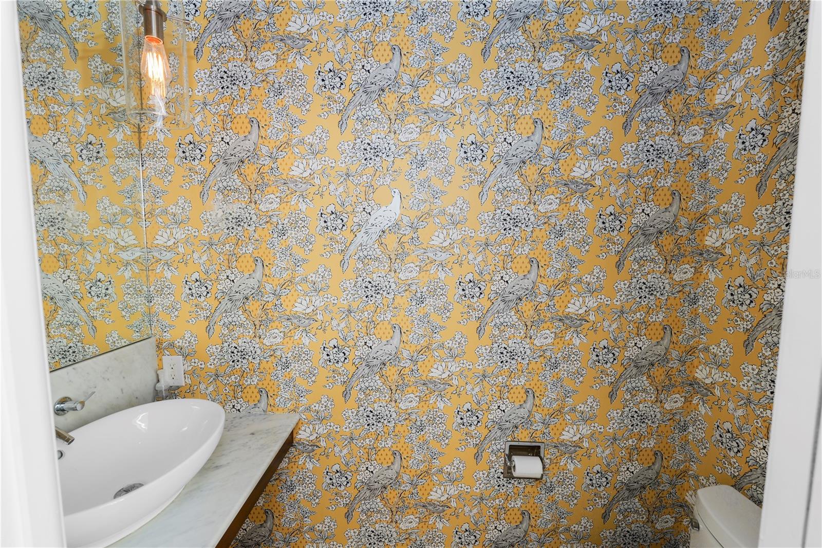 405 CENTRAL AVE #210, ST PETERSBURG, FL, 33701