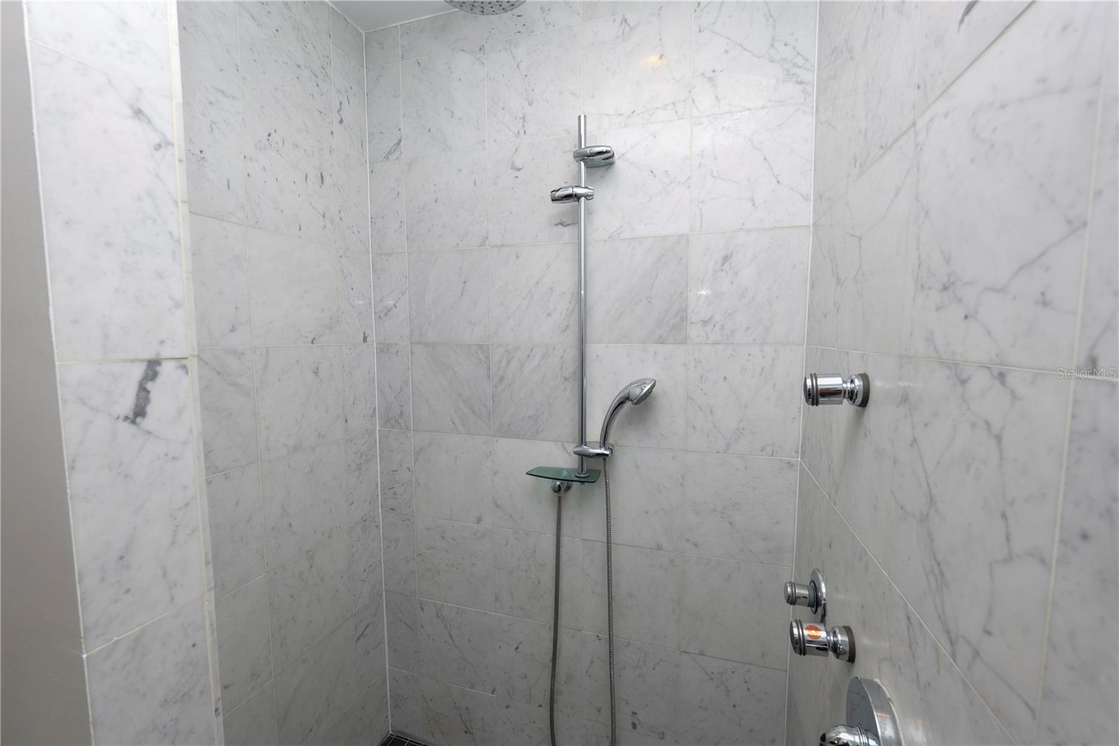 405 CENTRAL AVE #210, ST PETERSBURG, FL, 33701