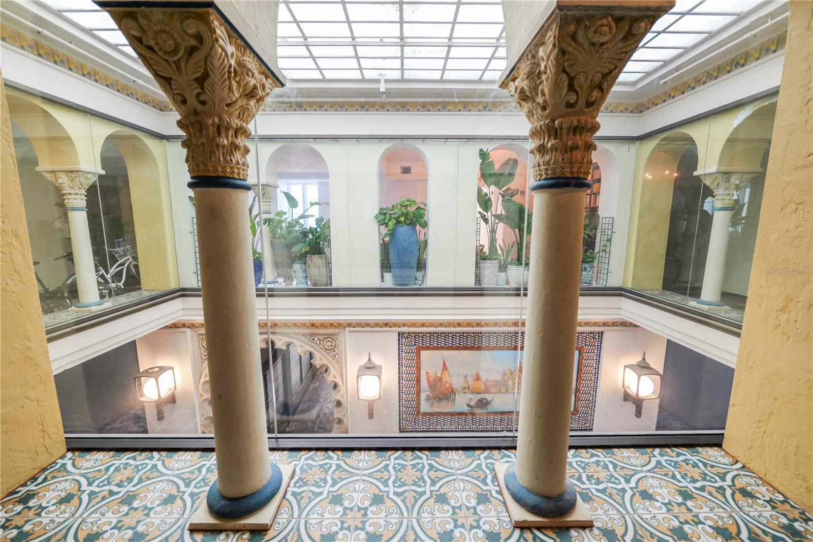 405 CENTRAL AVE #210, ST PETERSBURG, FL, 33701