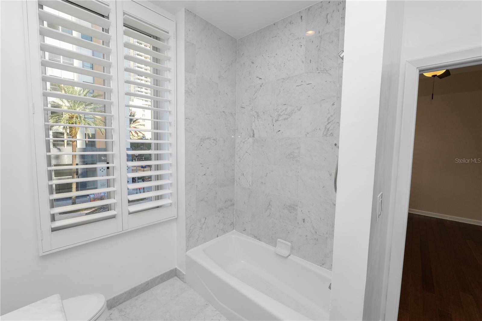 405 CENTRAL AVE #210, ST PETERSBURG, FL, 33701