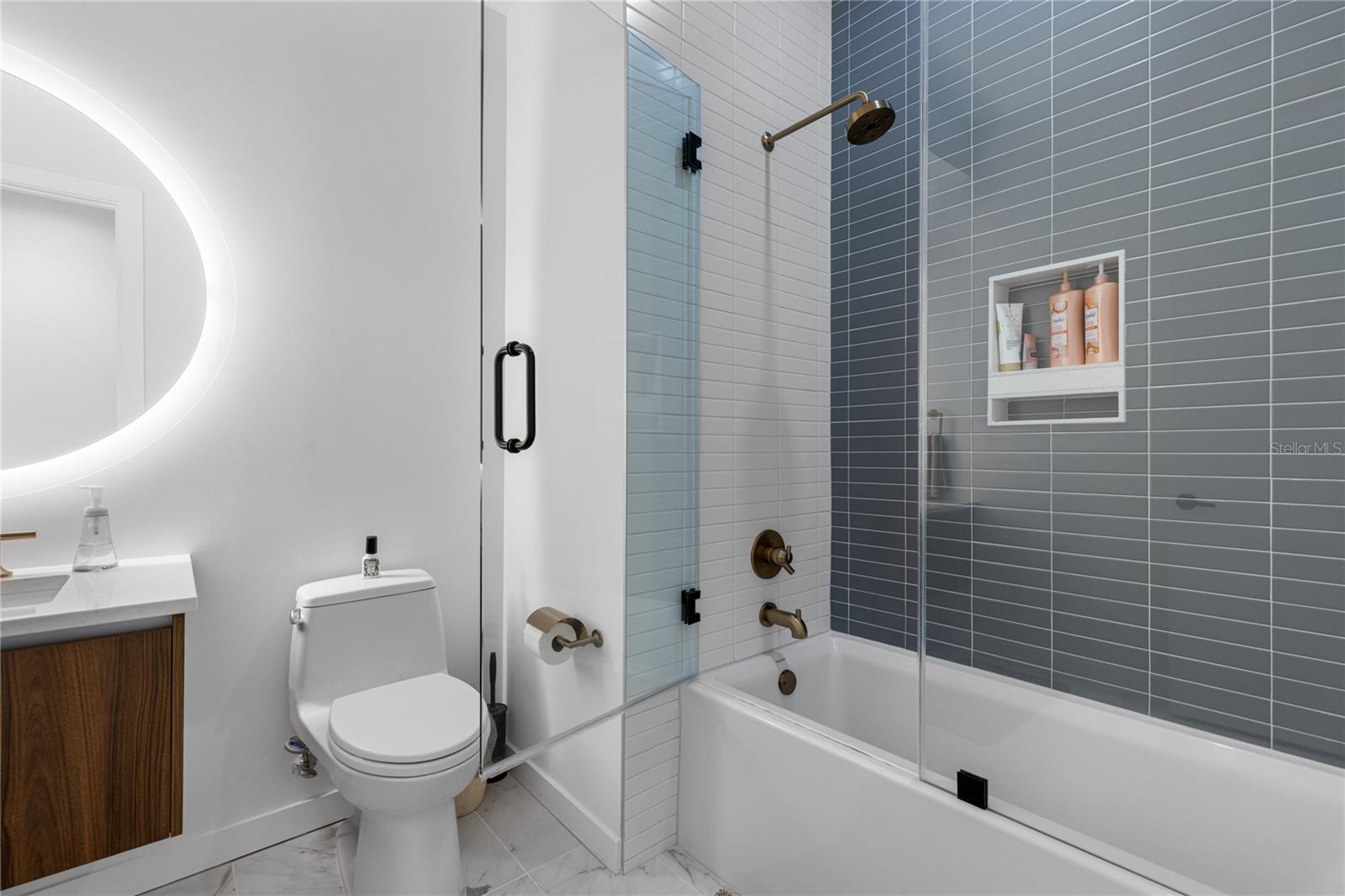 777 3RD AVE N #1702, ST PETERSBURG, FL, 33701