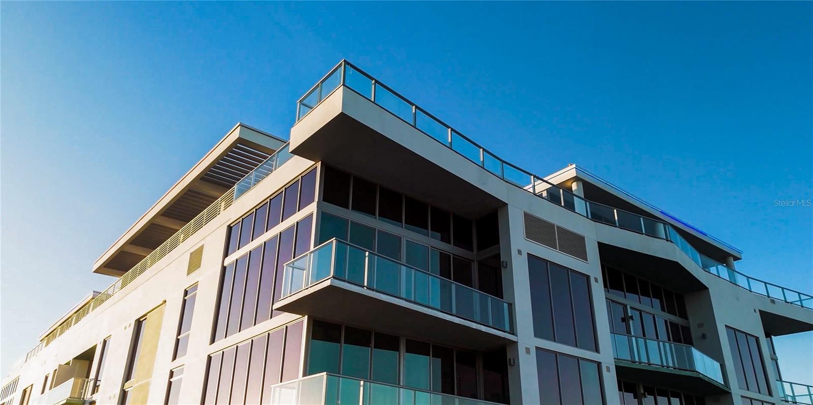 777 3RD AVE N #1702, ST PETERSBURG, FL, 33701