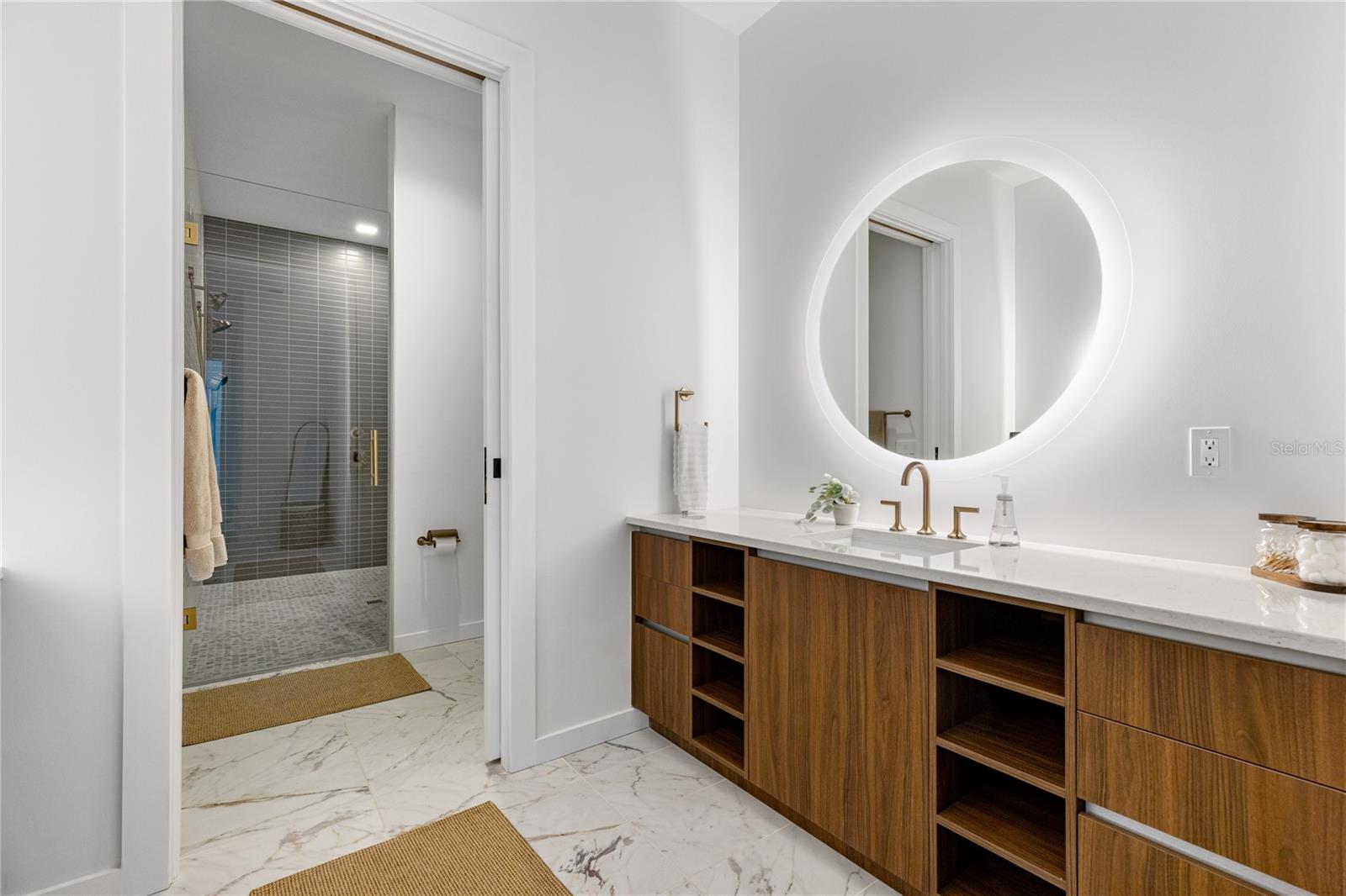 777 3RD AVE N #1702, ST PETERSBURG, FL, 33701