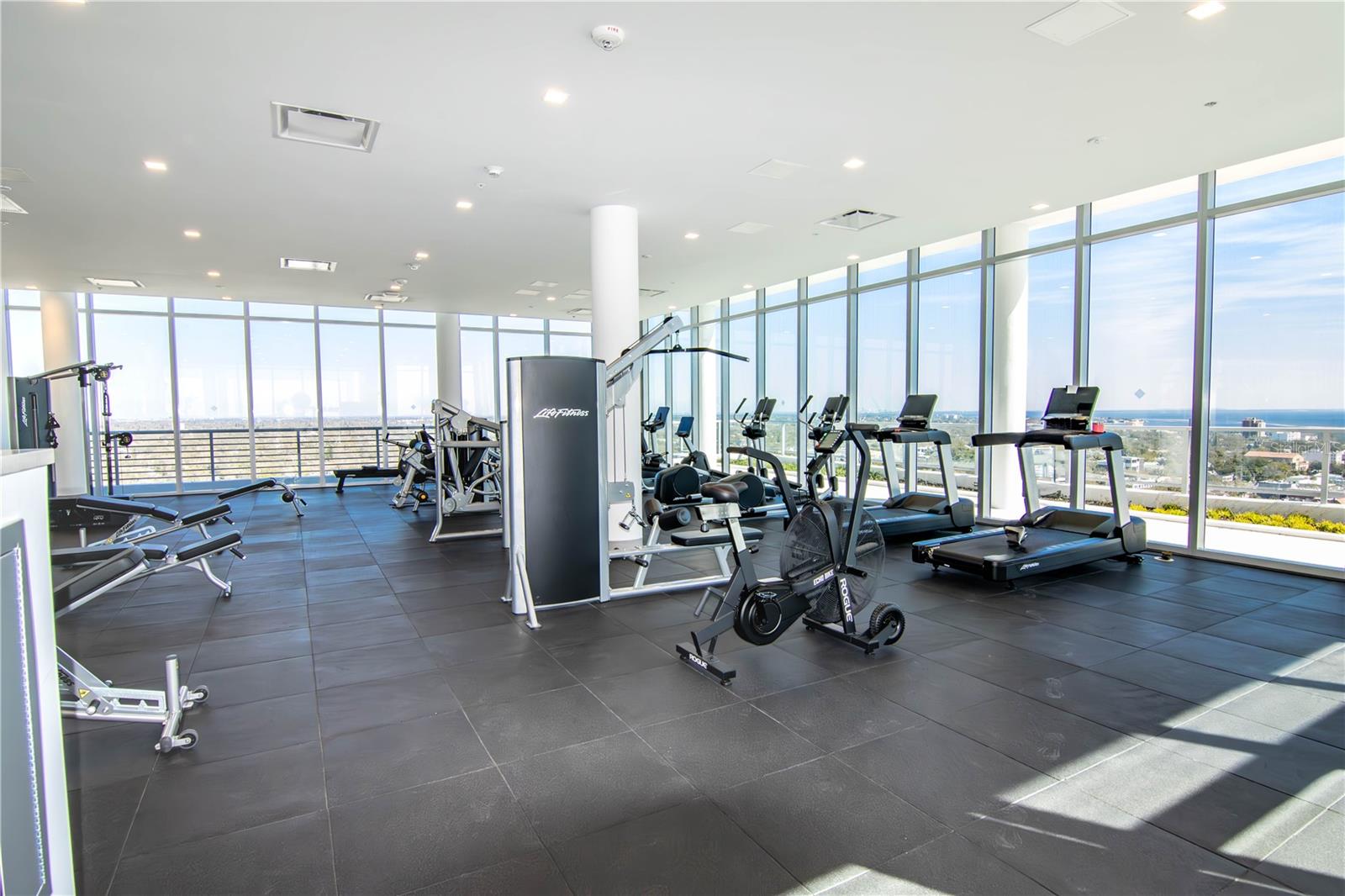 777 3RD AVE N #1702, ST PETERSBURG, FL, 33701