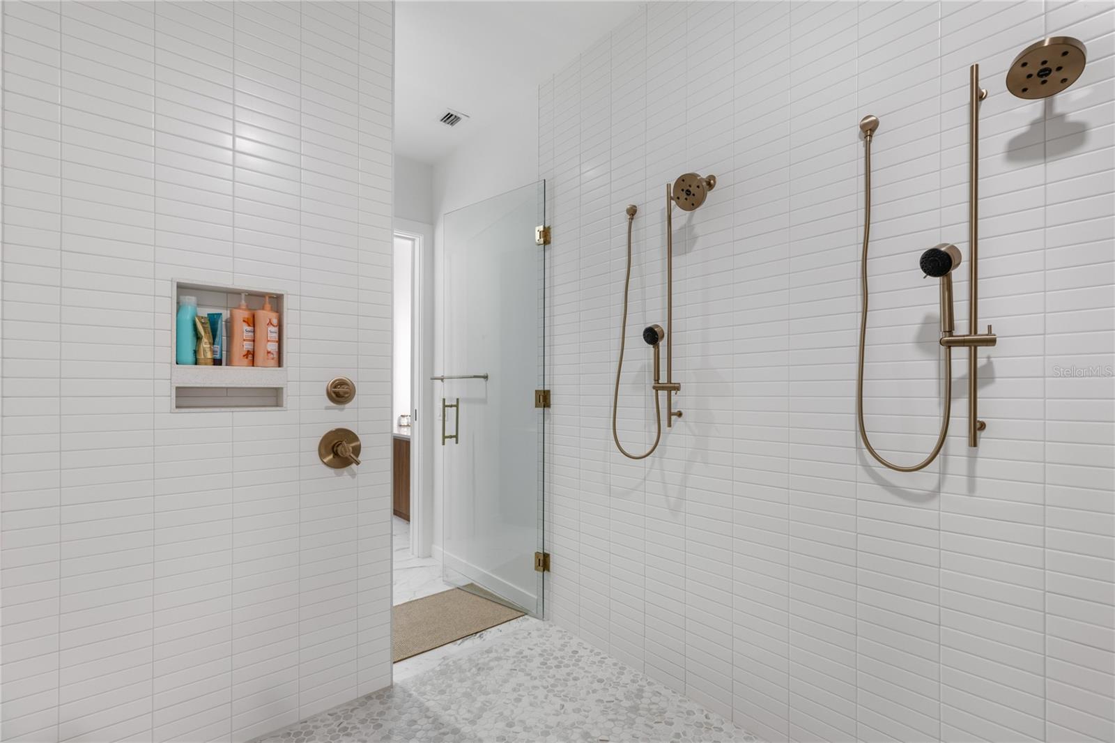 777 3RD AVE N #1702, ST PETERSBURG, FL, 33701