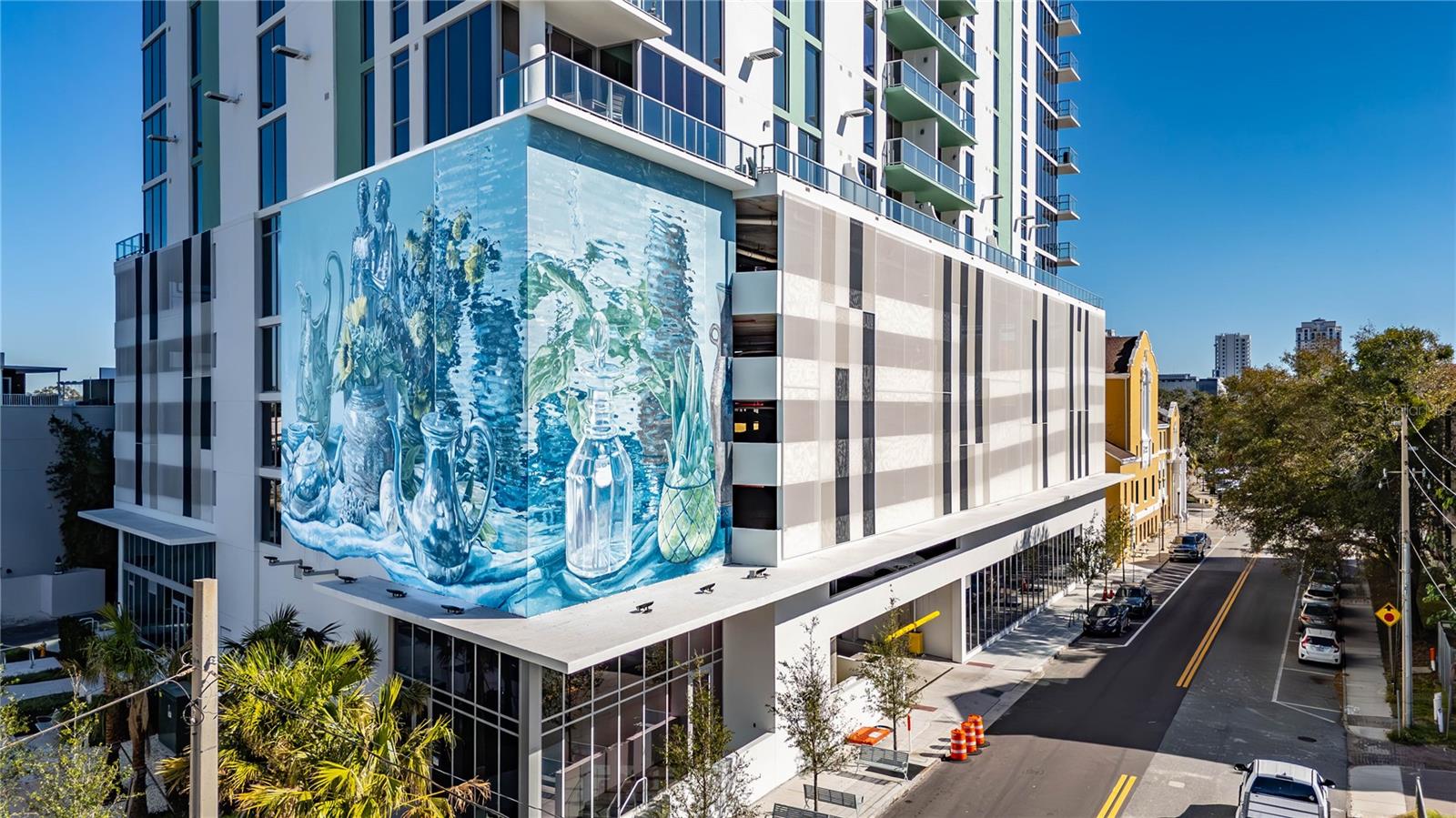 777 3RD AVE N #1702, ST PETERSBURG, FL, 33701