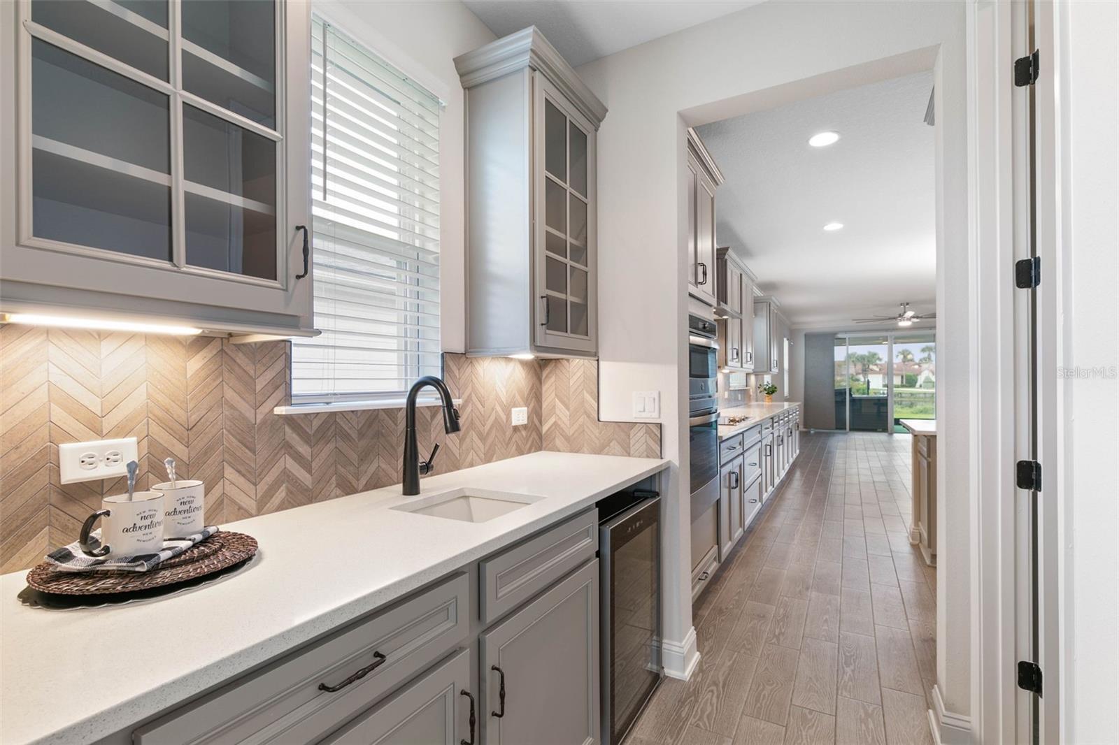 13 LAS BRISAS WAY, PALM COAST, FL, 32137