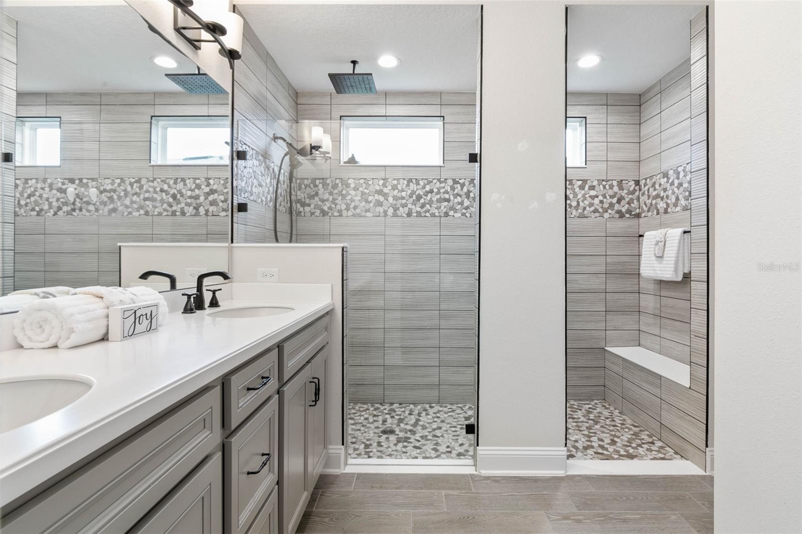 13 LAS BRISAS WAY, PALM COAST, FL, 32137