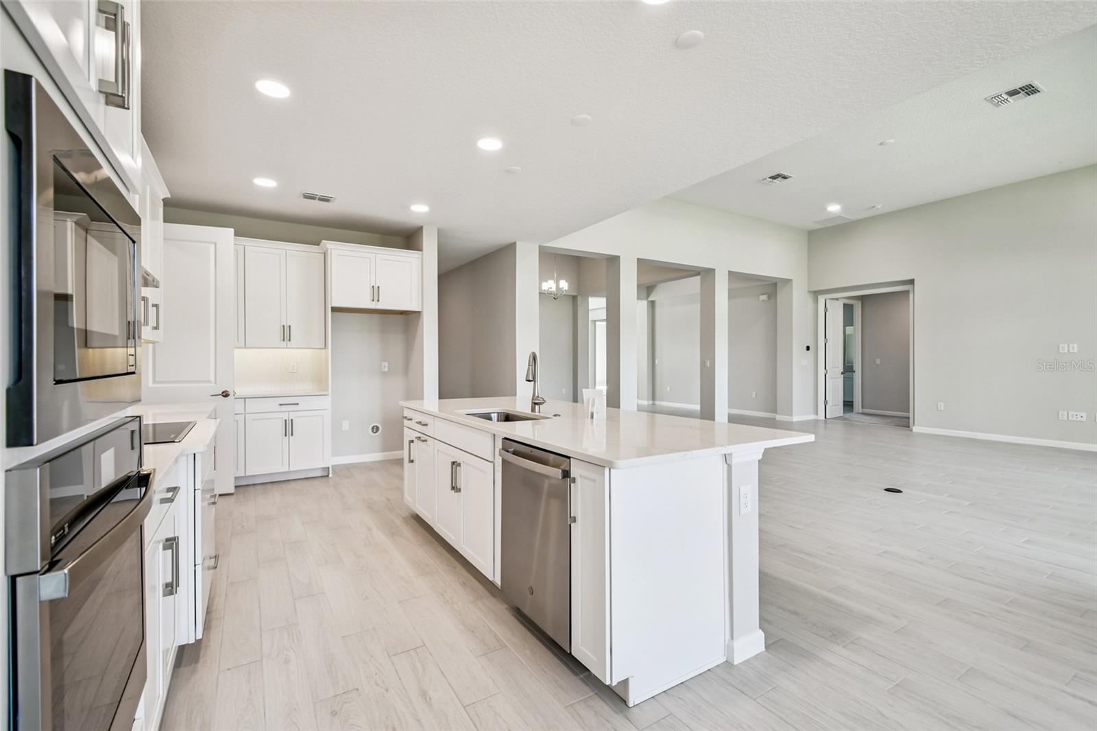 960 HAWKSNEST PT, OVIEDO, FL, 32765