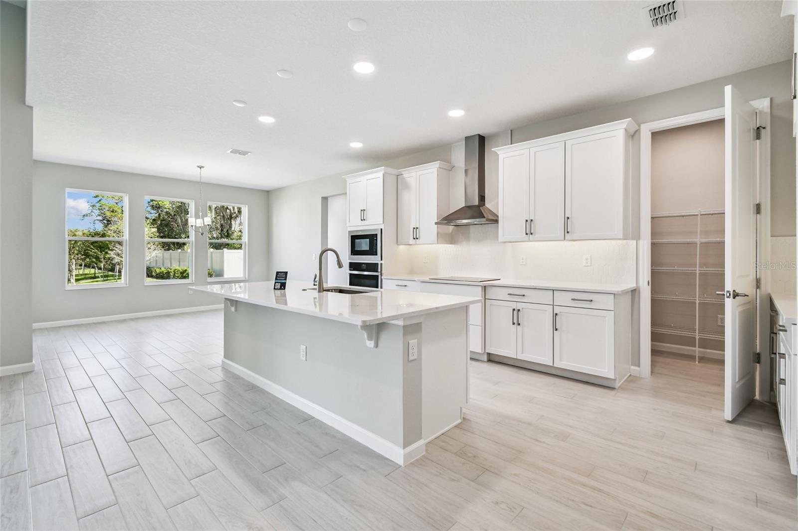 960 HAWKSNEST PT, OVIEDO, FL, 32765