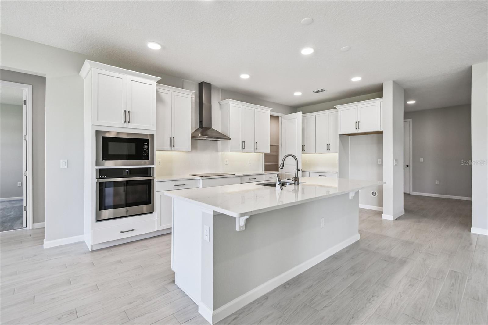 960 HAWKSNEST PT, OVIEDO, FL, 32765