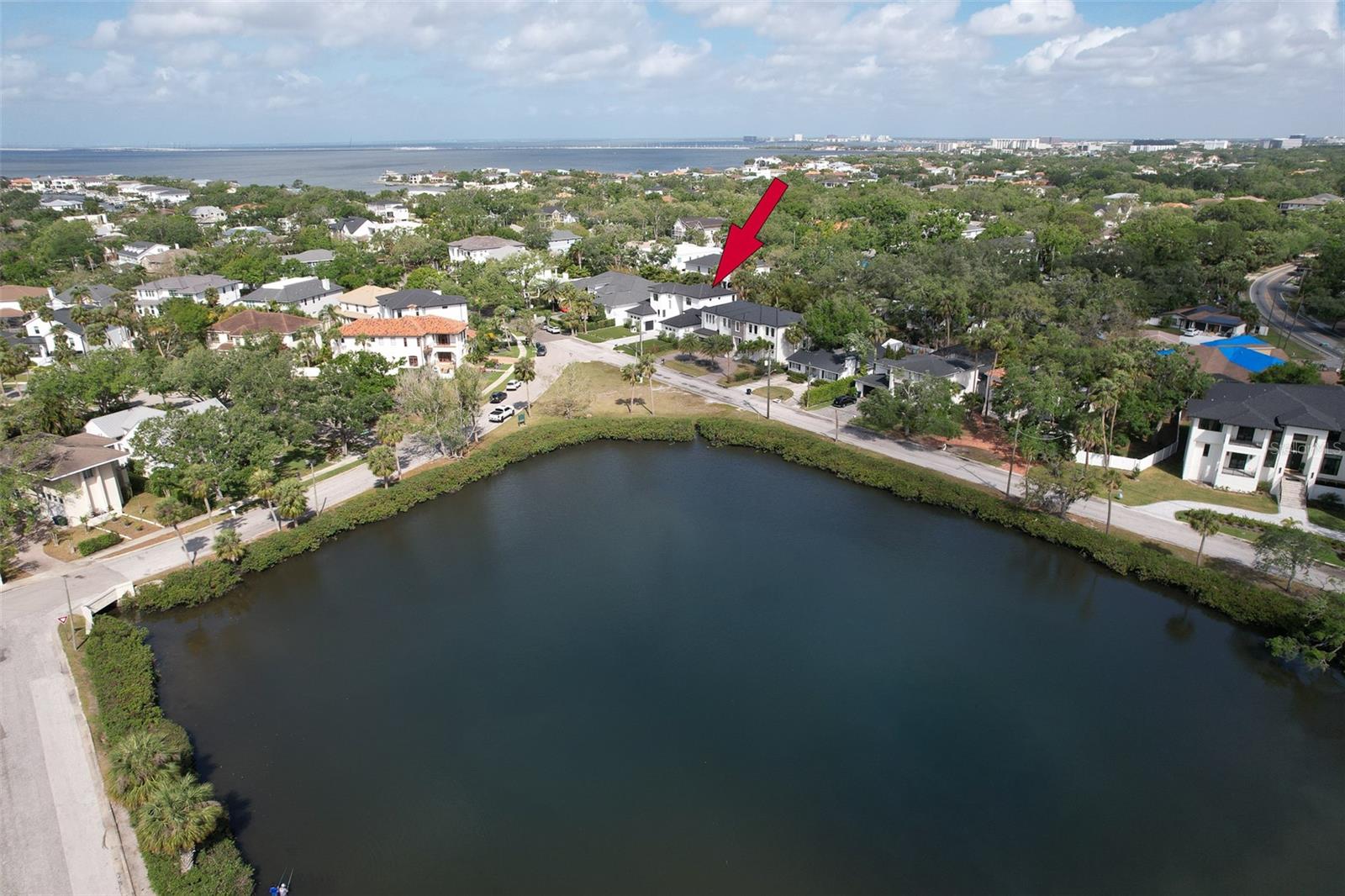 4815 W SUNSET BLVD, TAMPA, FL, 33629