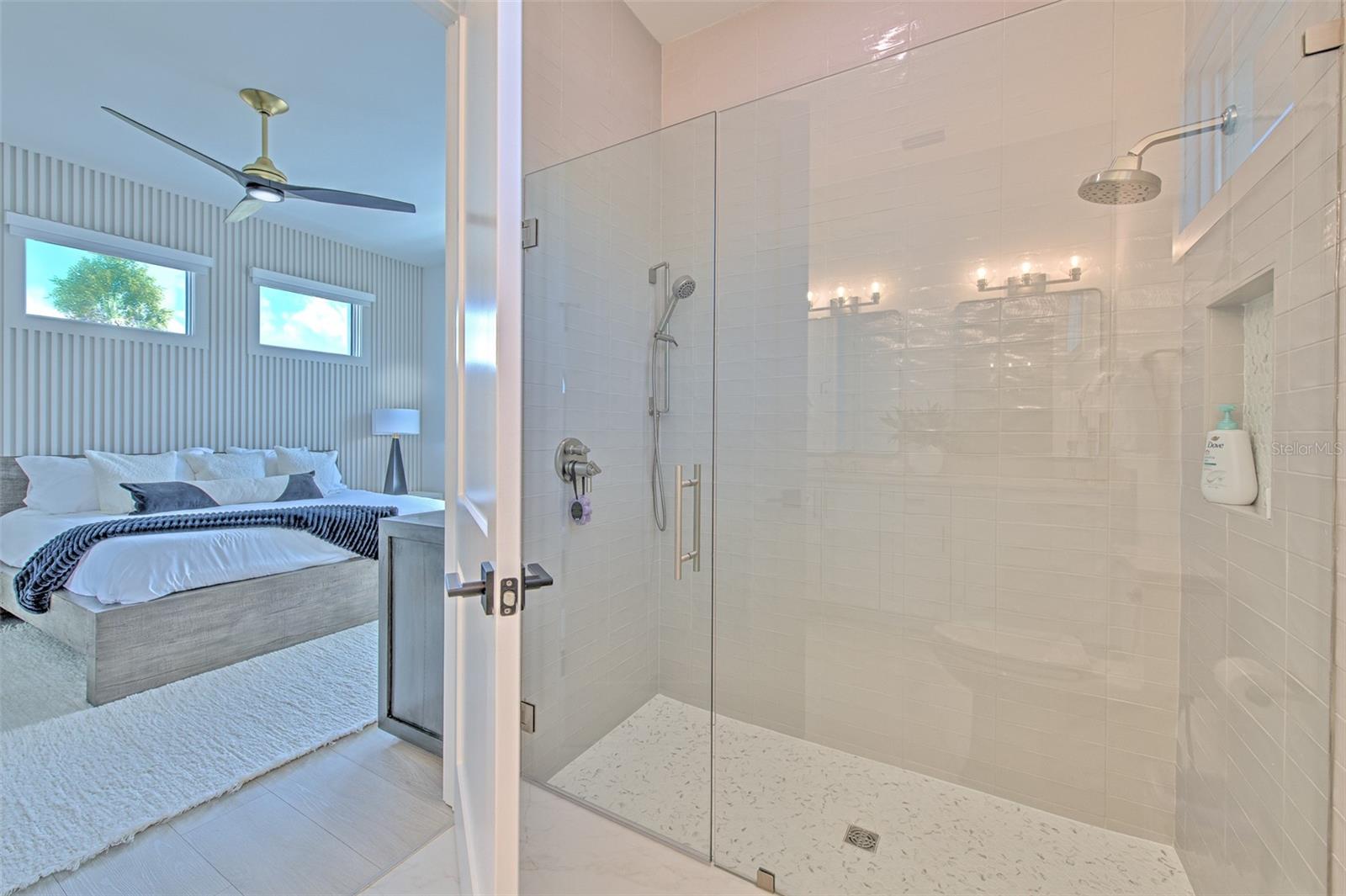 4815 W SUNSET BLVD, TAMPA, FL, 33629