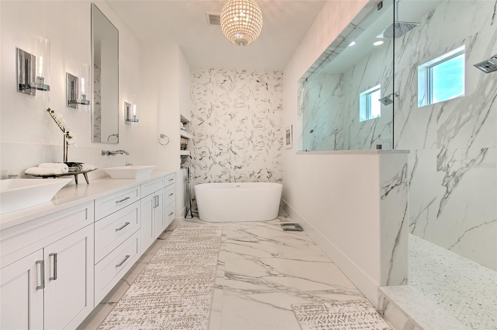 4815 W SUNSET BLVD, TAMPA, FL, 33629