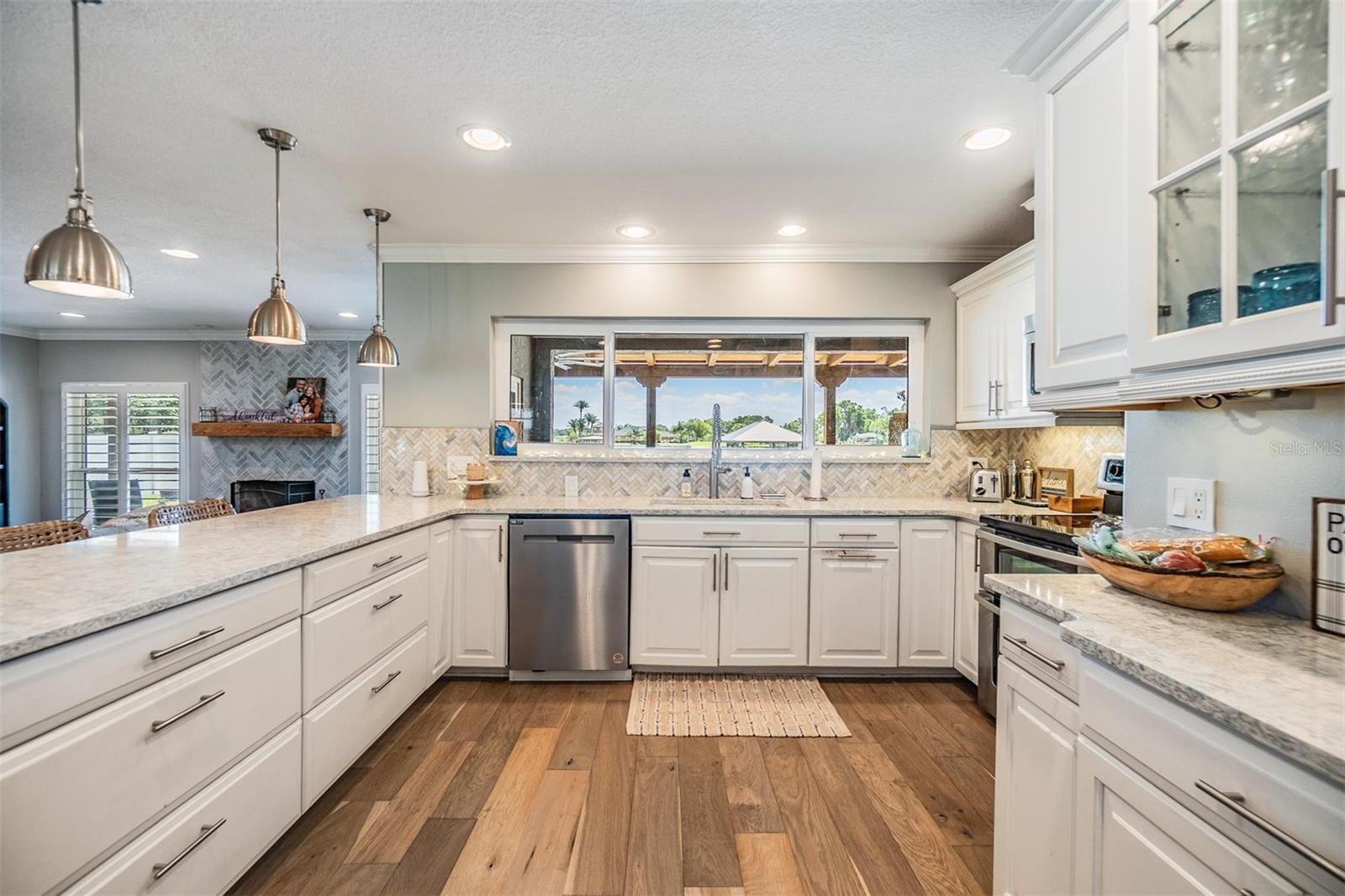 3938 LAKE JOYCE DR, LAND O LAKES, FL, 34639