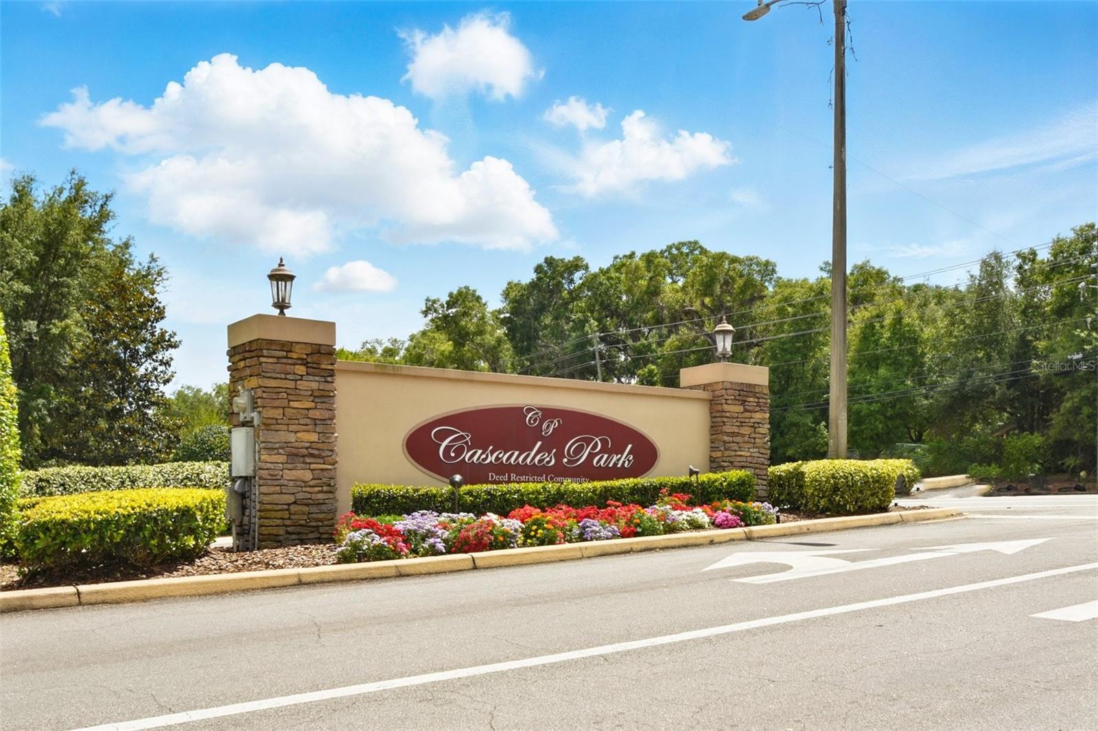 905 CASCADE FALLS LN, DELAND, FL, 32720