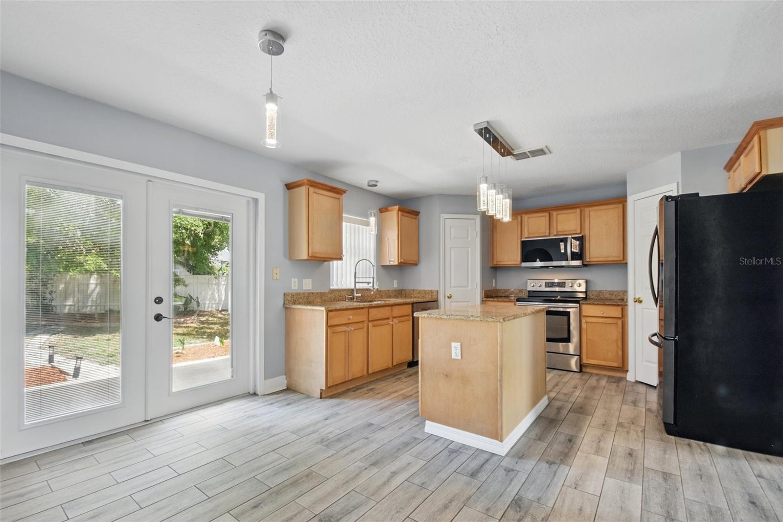 905 CASCADE FALLS LN, DELAND, FL, 32720