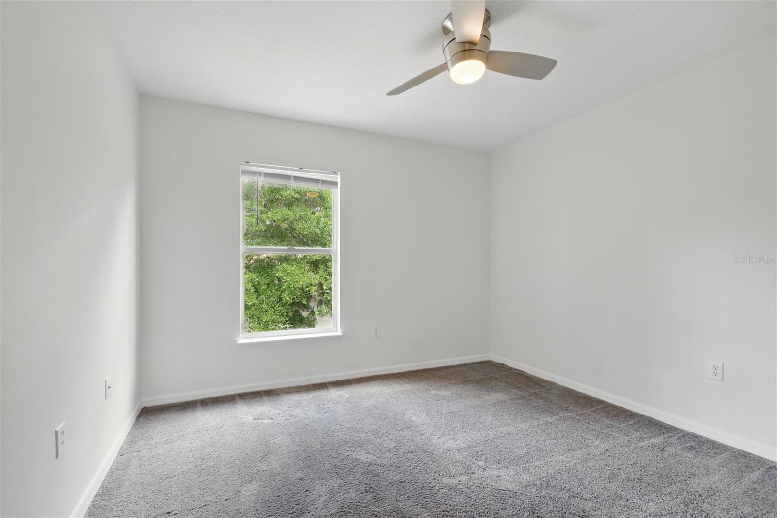 905 CASCADE FALLS LN, DELAND, FL, 32720