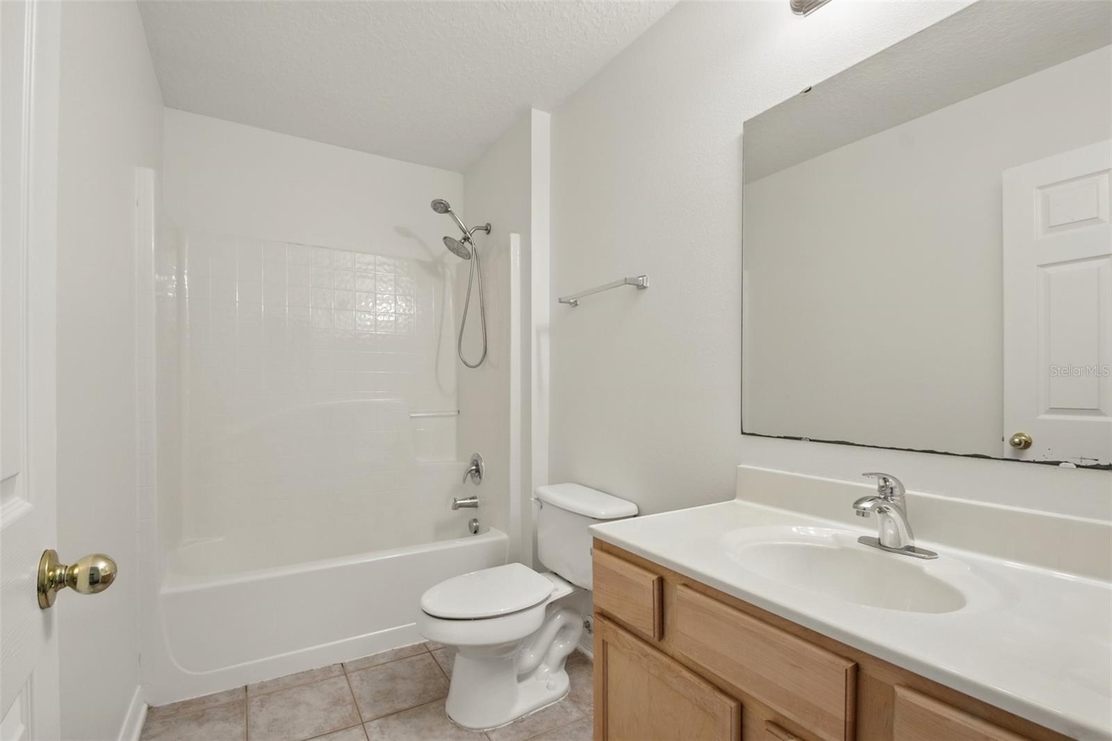 905 CASCADE FALLS LN, DELAND, FL, 32720
