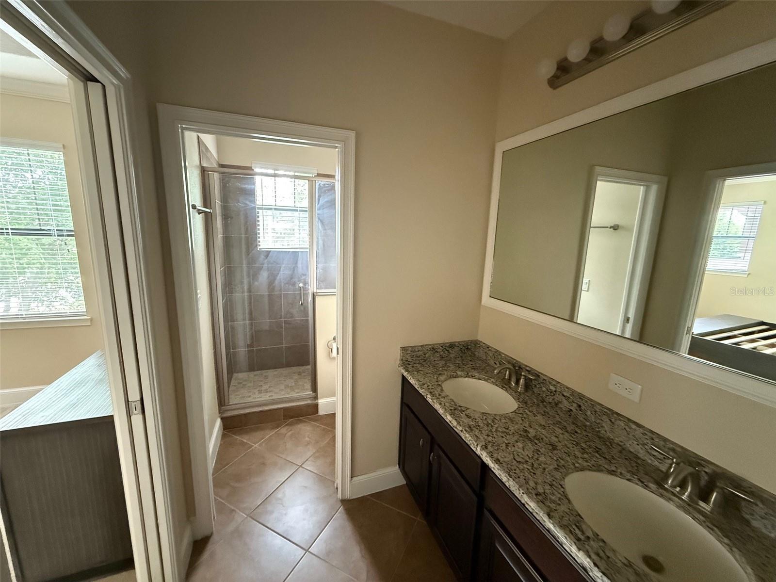 10631 VILLAGE LAKE RD, WINDERMERE, FL, 34786