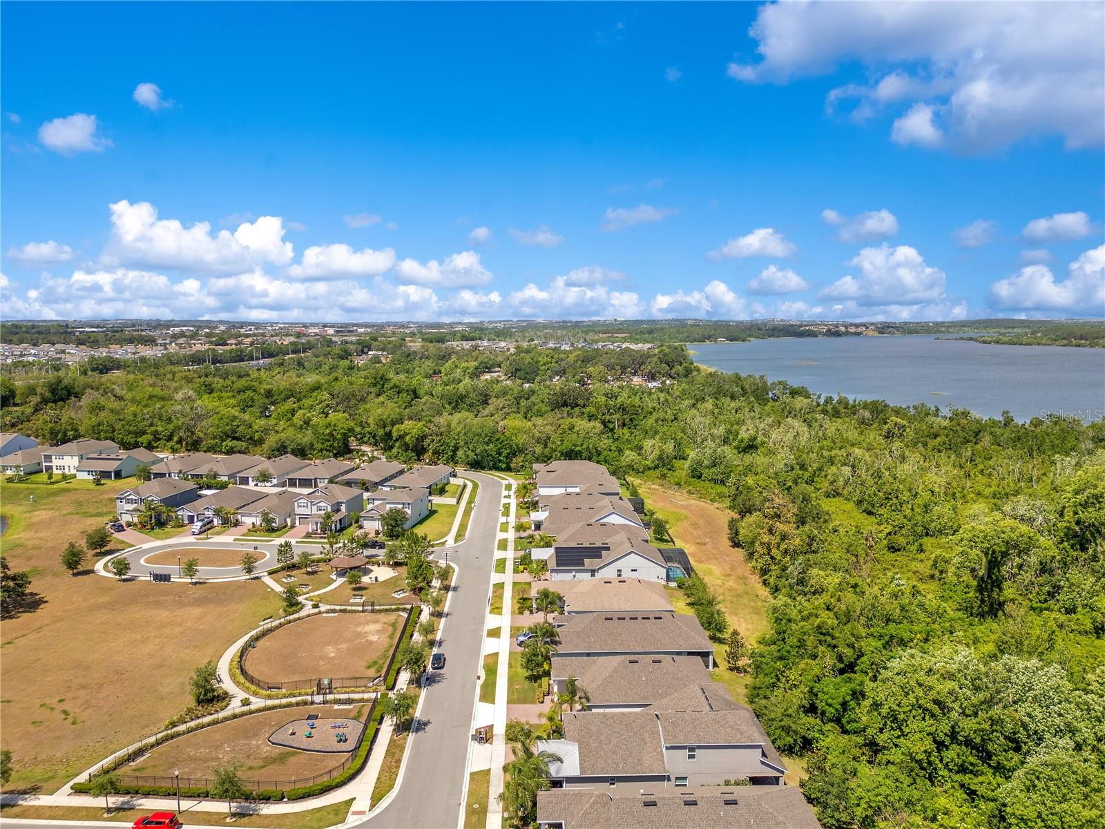 2127 BAY LINE RD, OAKLAND, FL, 34787