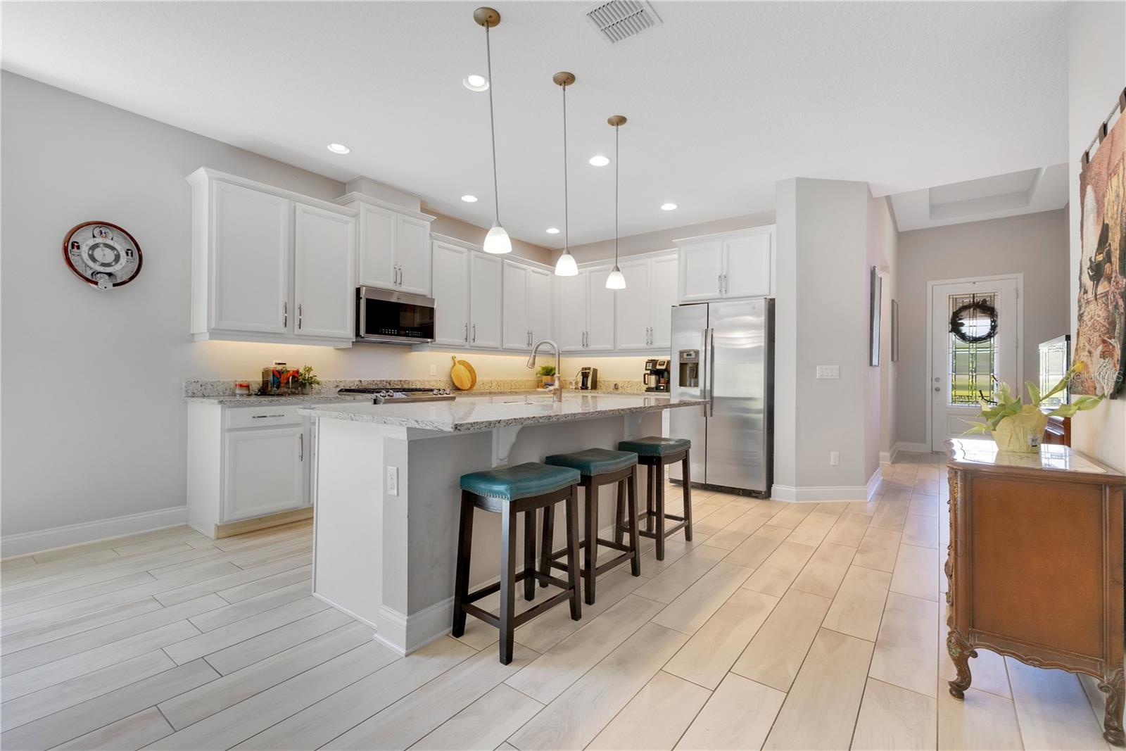 2127 BAY LINE RD, OAKLAND, FL, 34787