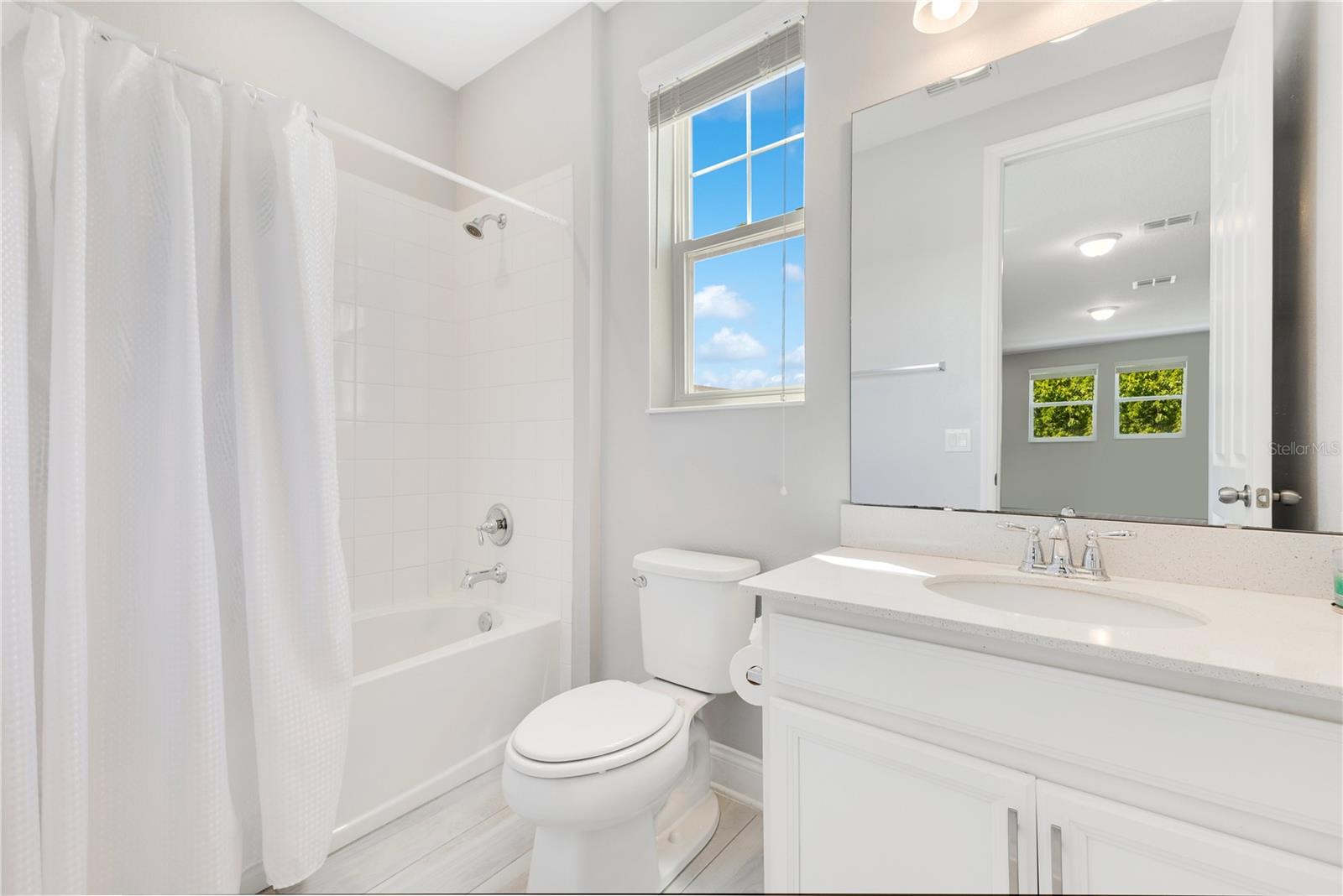 2127 BAY LINE RD, OAKLAND, FL, 34787