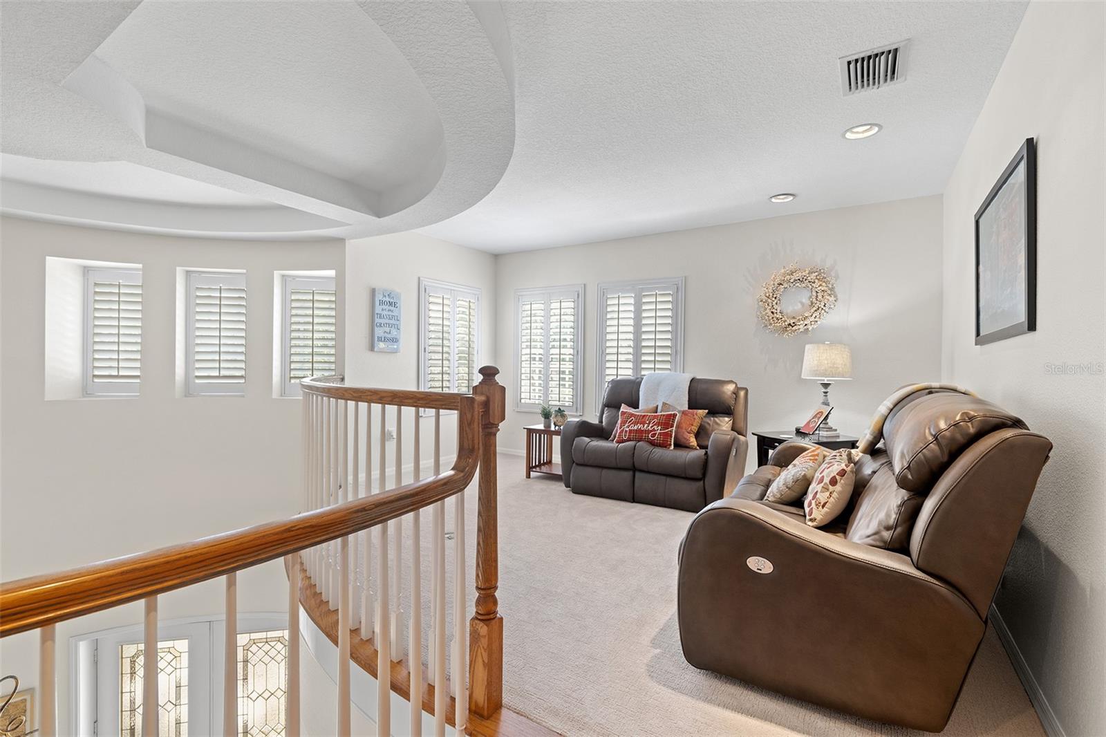 2207 CLIMBING IVY DR, TAMPA, FL, 33618