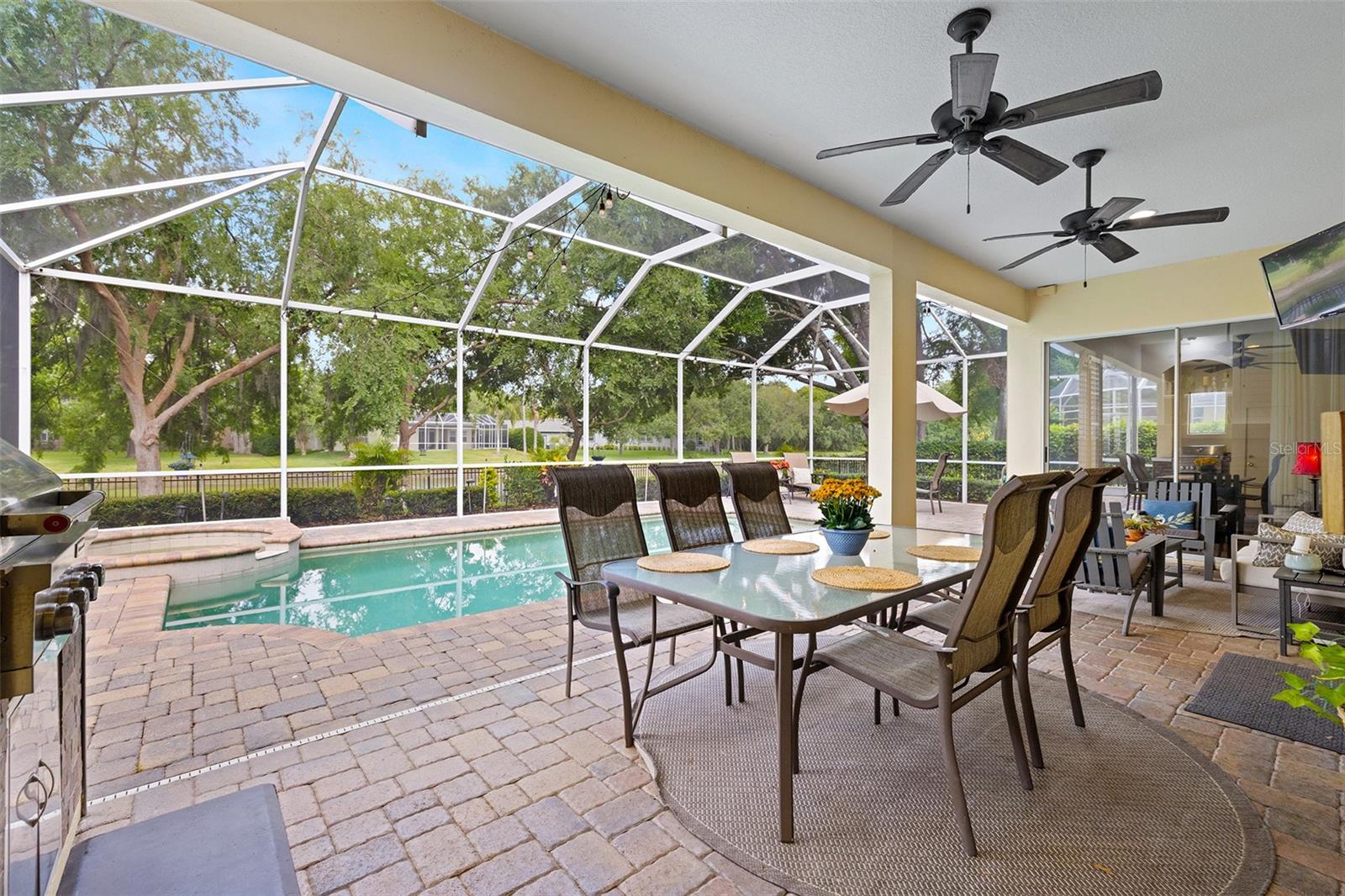 2207 CLIMBING IVY DR, TAMPA, FL, 33618