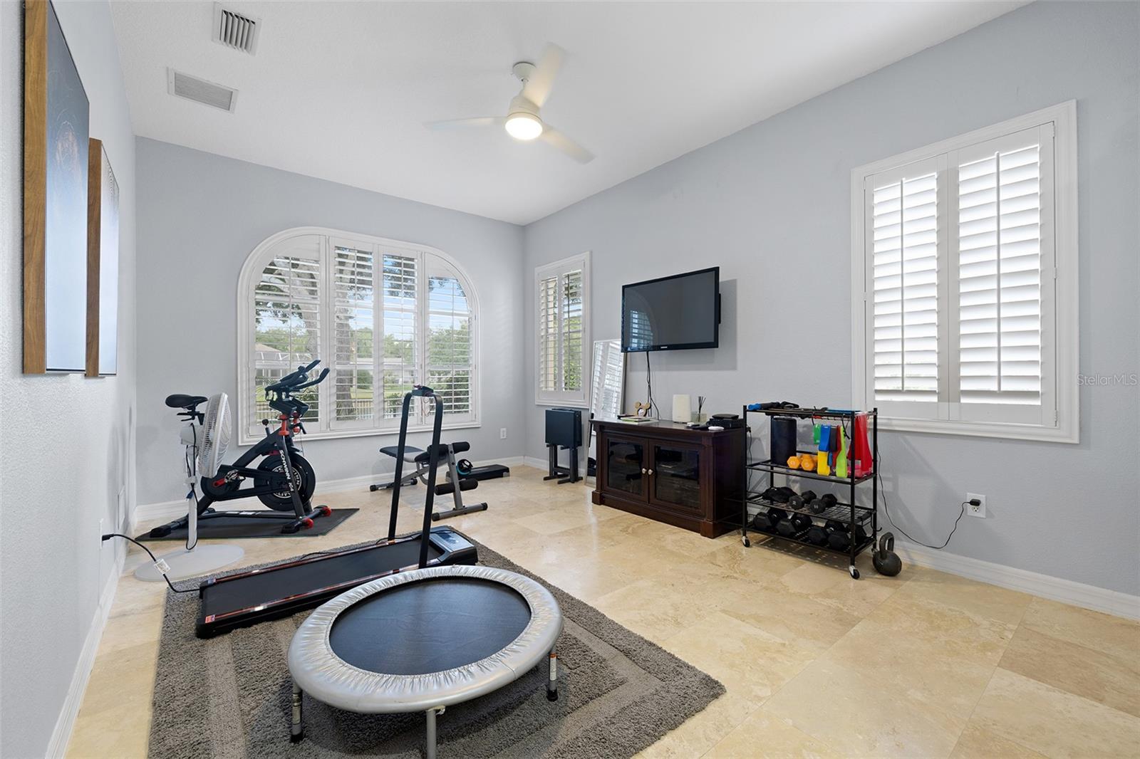 2207 CLIMBING IVY DR, TAMPA, FL, 33618