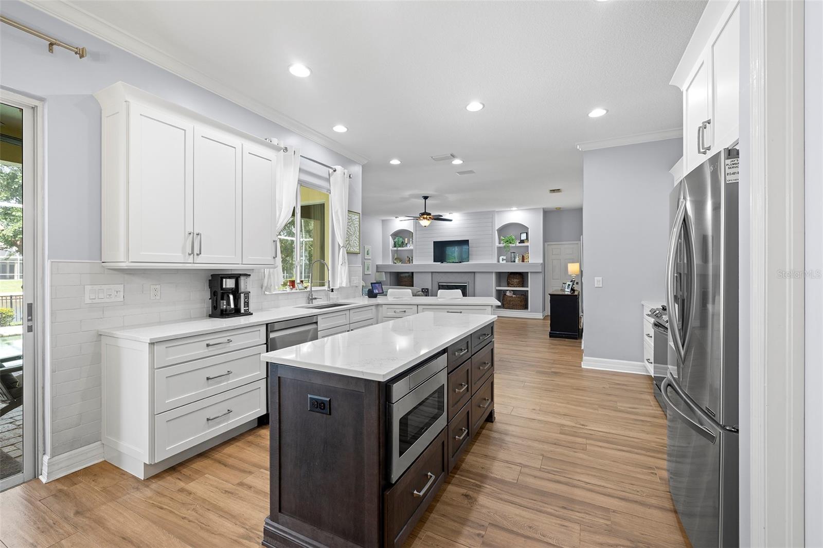 2207 CLIMBING IVY DR, TAMPA, FL, 33618