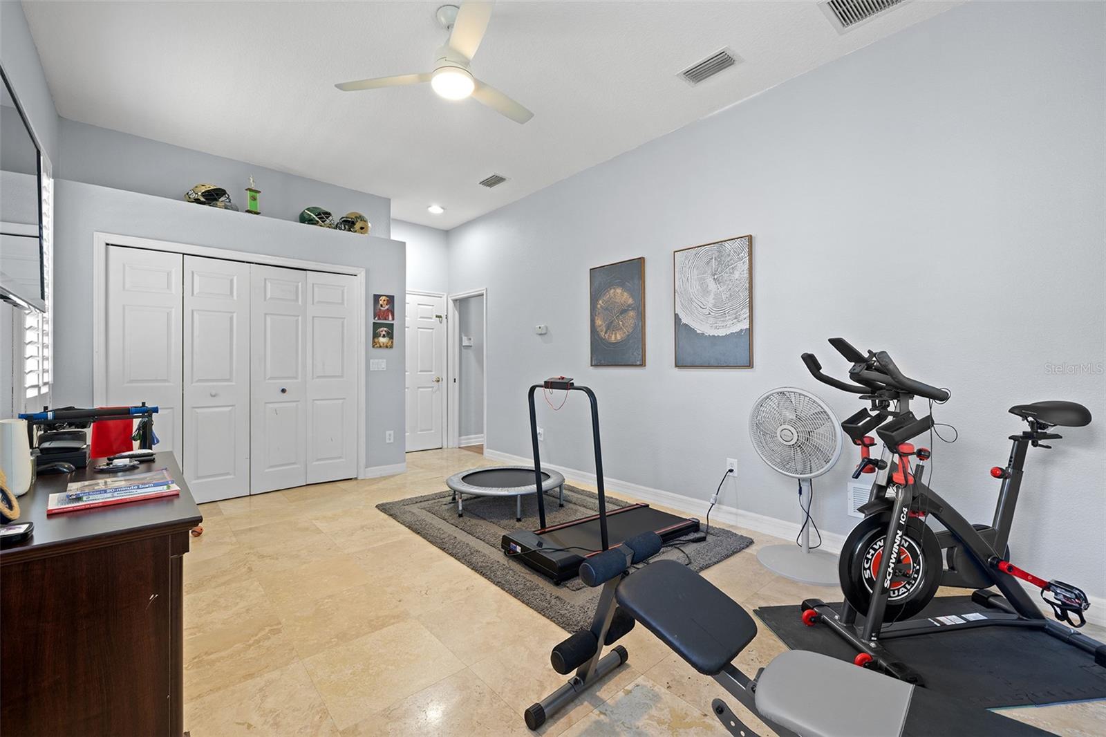 2207 CLIMBING IVY DR, TAMPA, FL, 33618