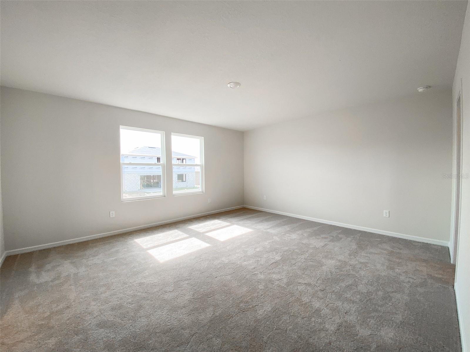 1564 ASPEN AVE, DAVENPORT, FL, 33837