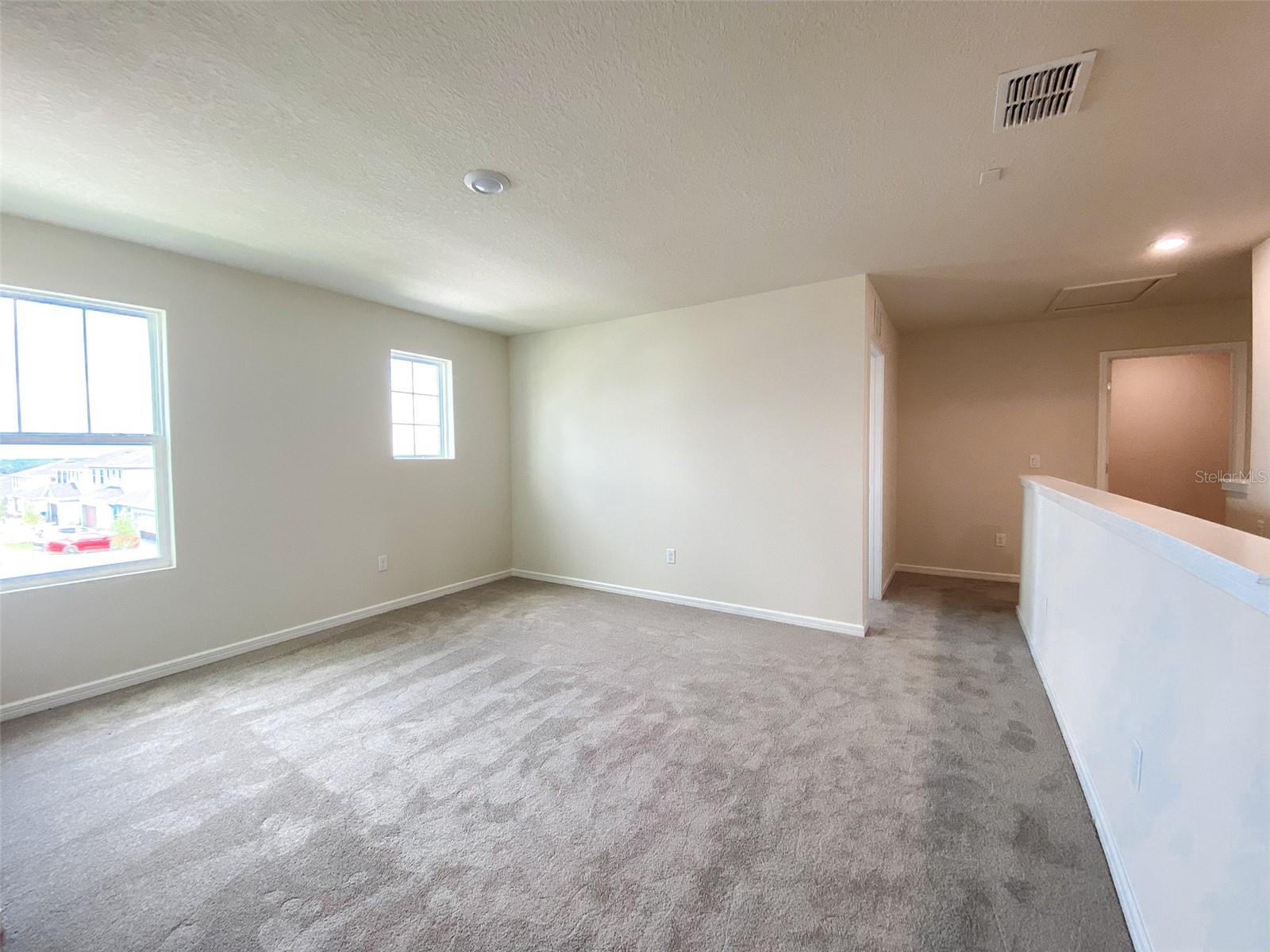 1564 ASPEN AVE, DAVENPORT, FL, 33837