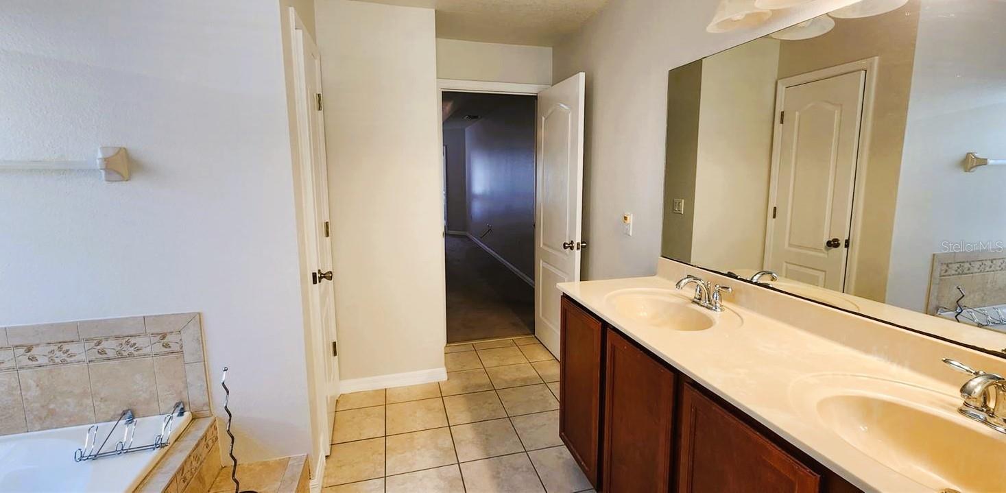1134 IVEY LAKE DR, ORANGE CITY, FL, 32763