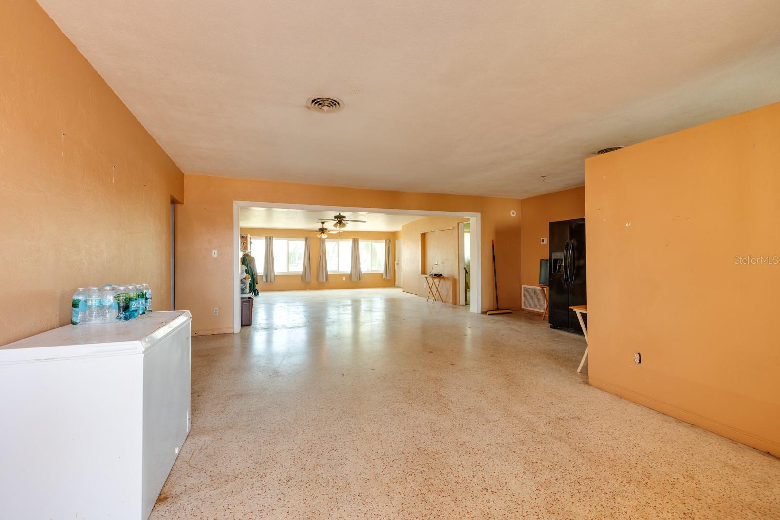 9469 TREASURE LN NE, ST PETERSBURG, FL, 33702