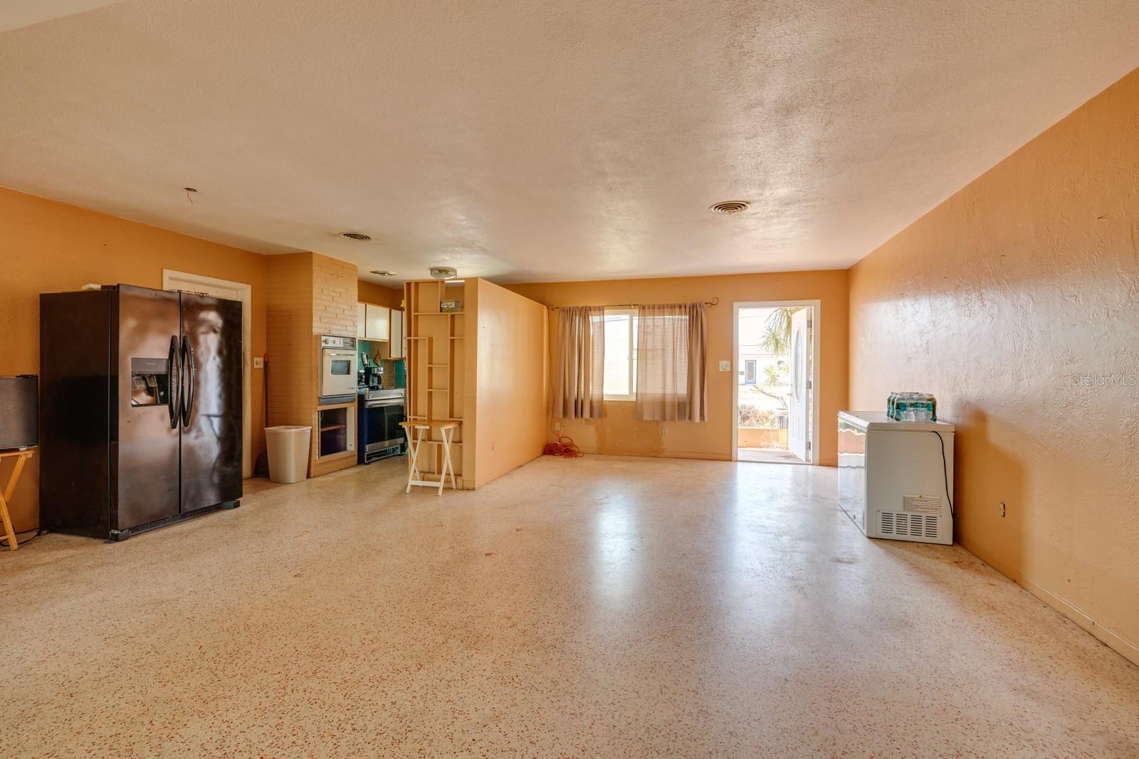 9469 TREASURE LN NE, ST PETERSBURG, FL, 33702