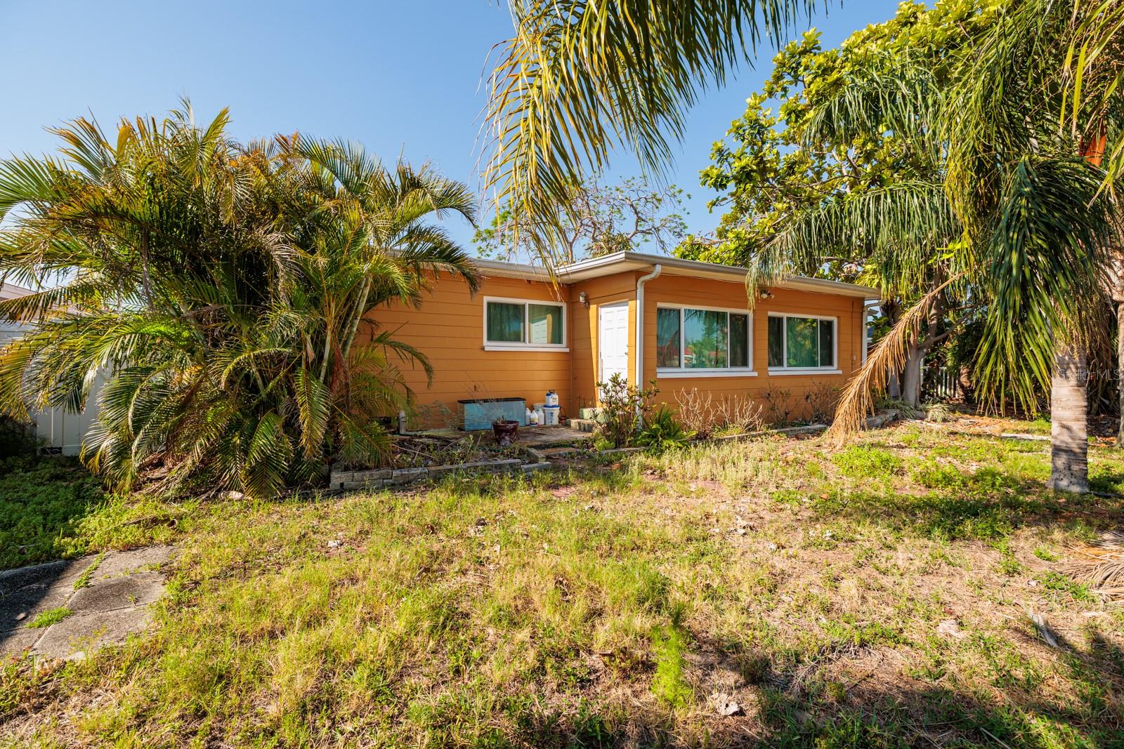 9469 TREASURE LN NE, ST PETERSBURG, FL, 33702