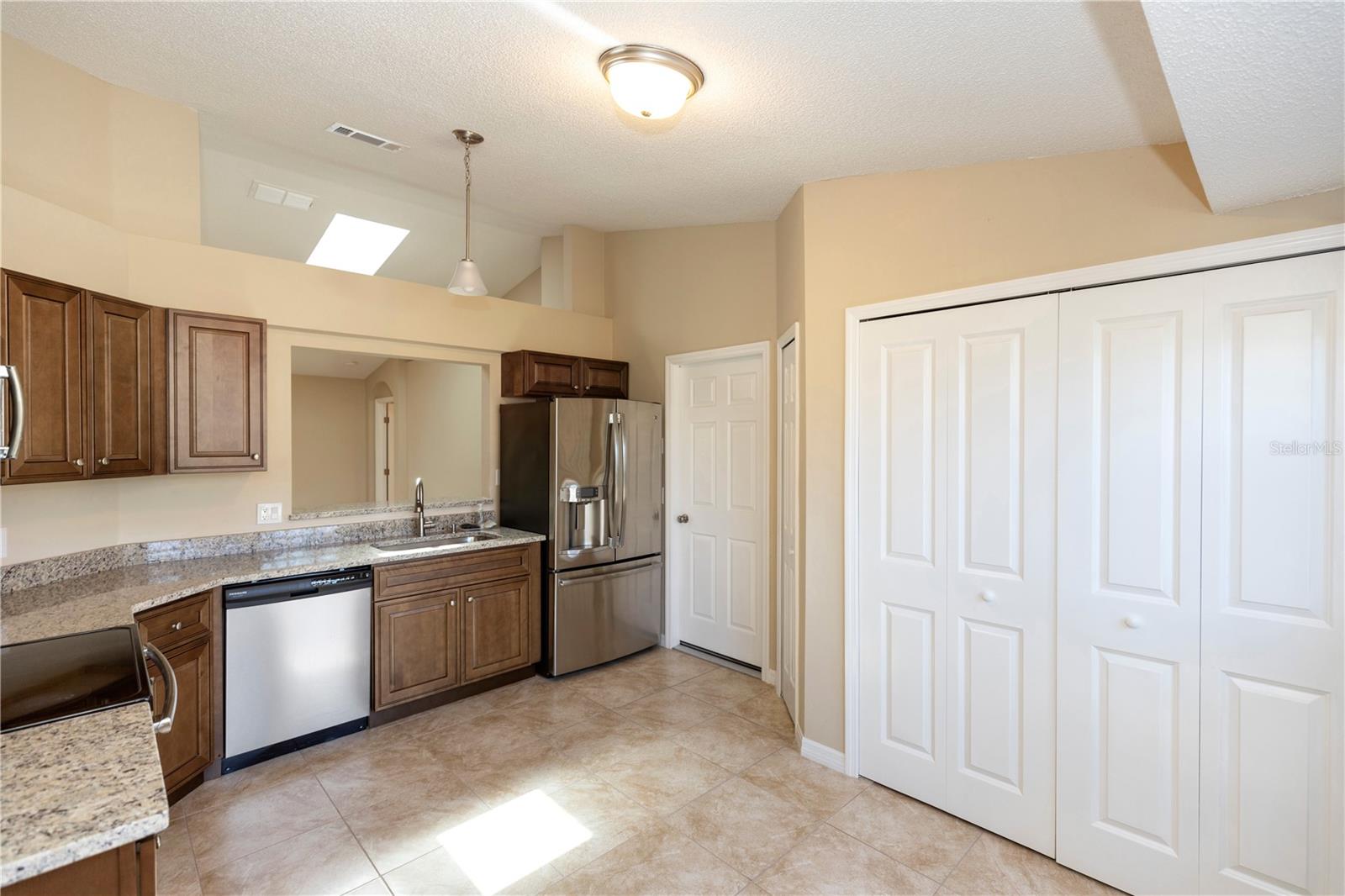 801 COLEMAN AVE, DELTONA, FL, 32725