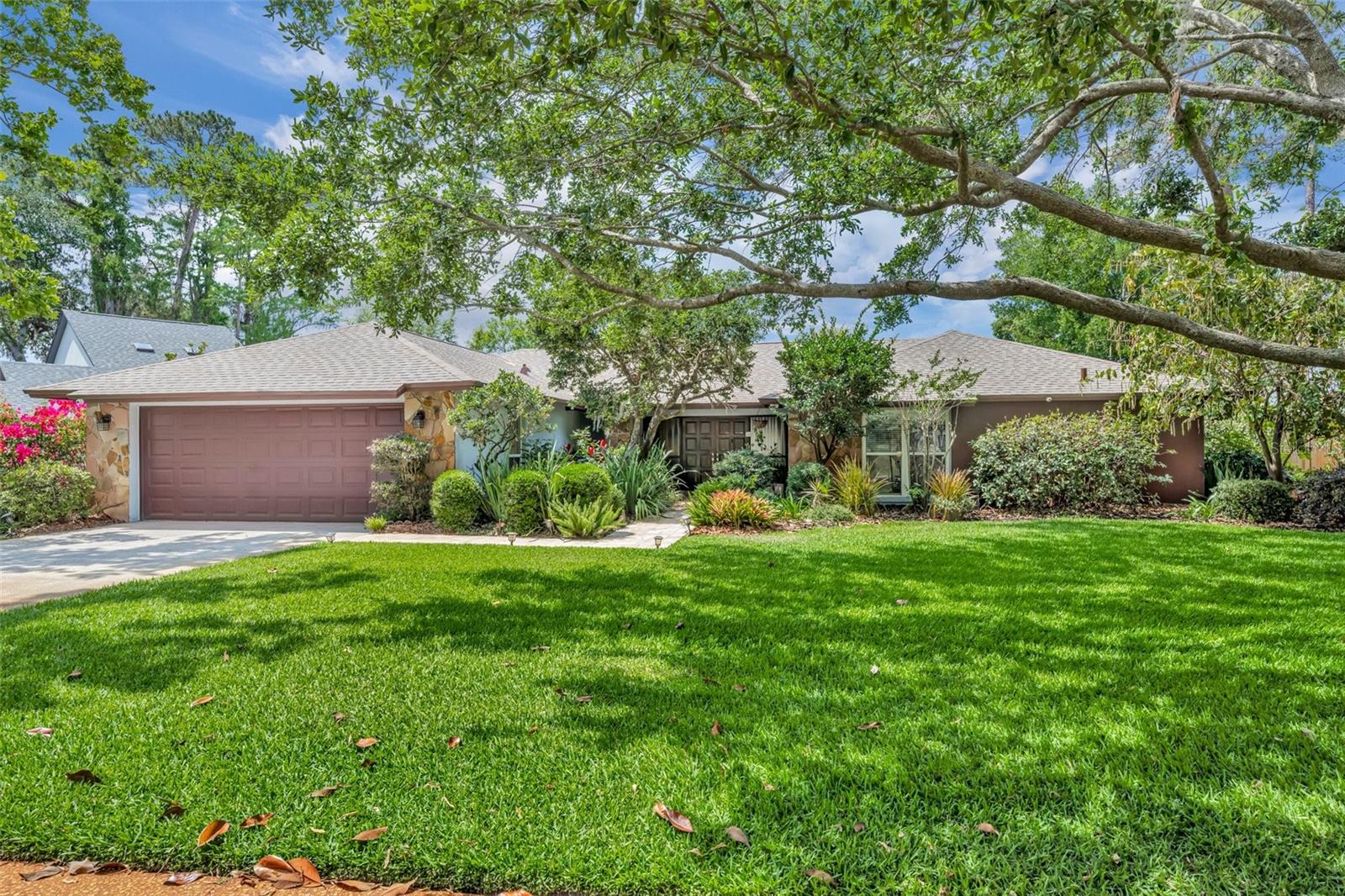 3960 LAKE MIRA DR DR, ORLANDO, FL, 32817