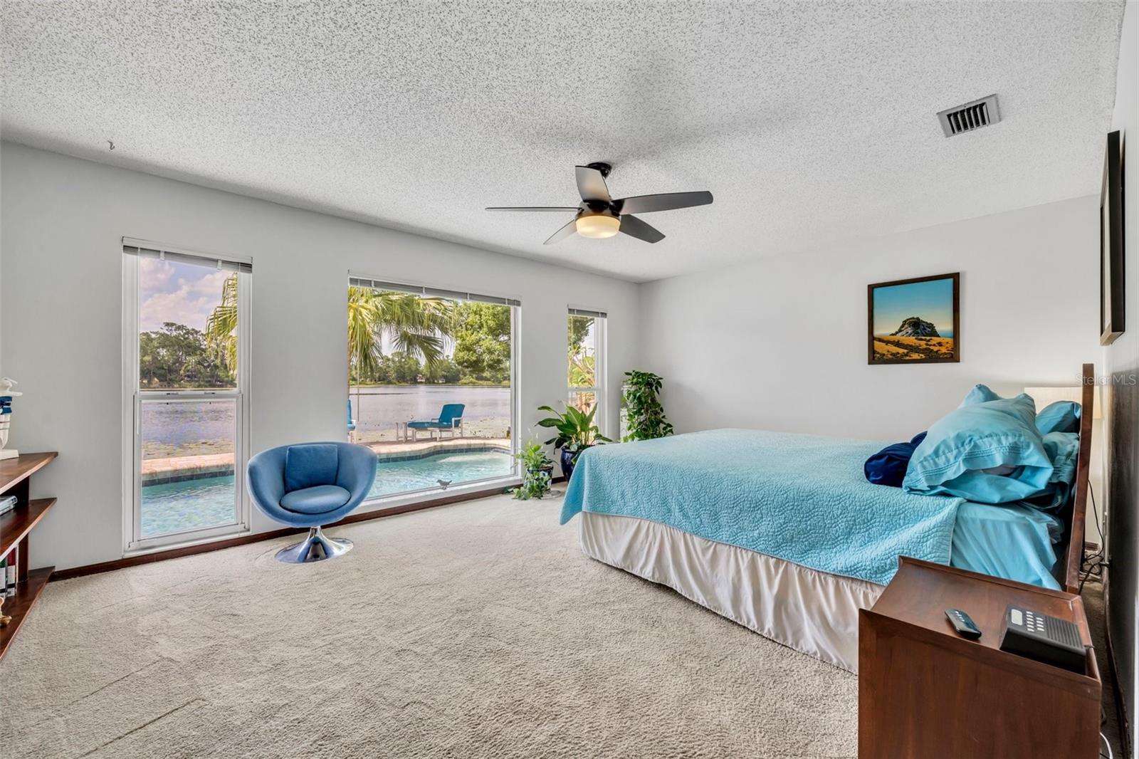 3960 LAKE MIRA DR DR, ORLANDO, FL, 32817