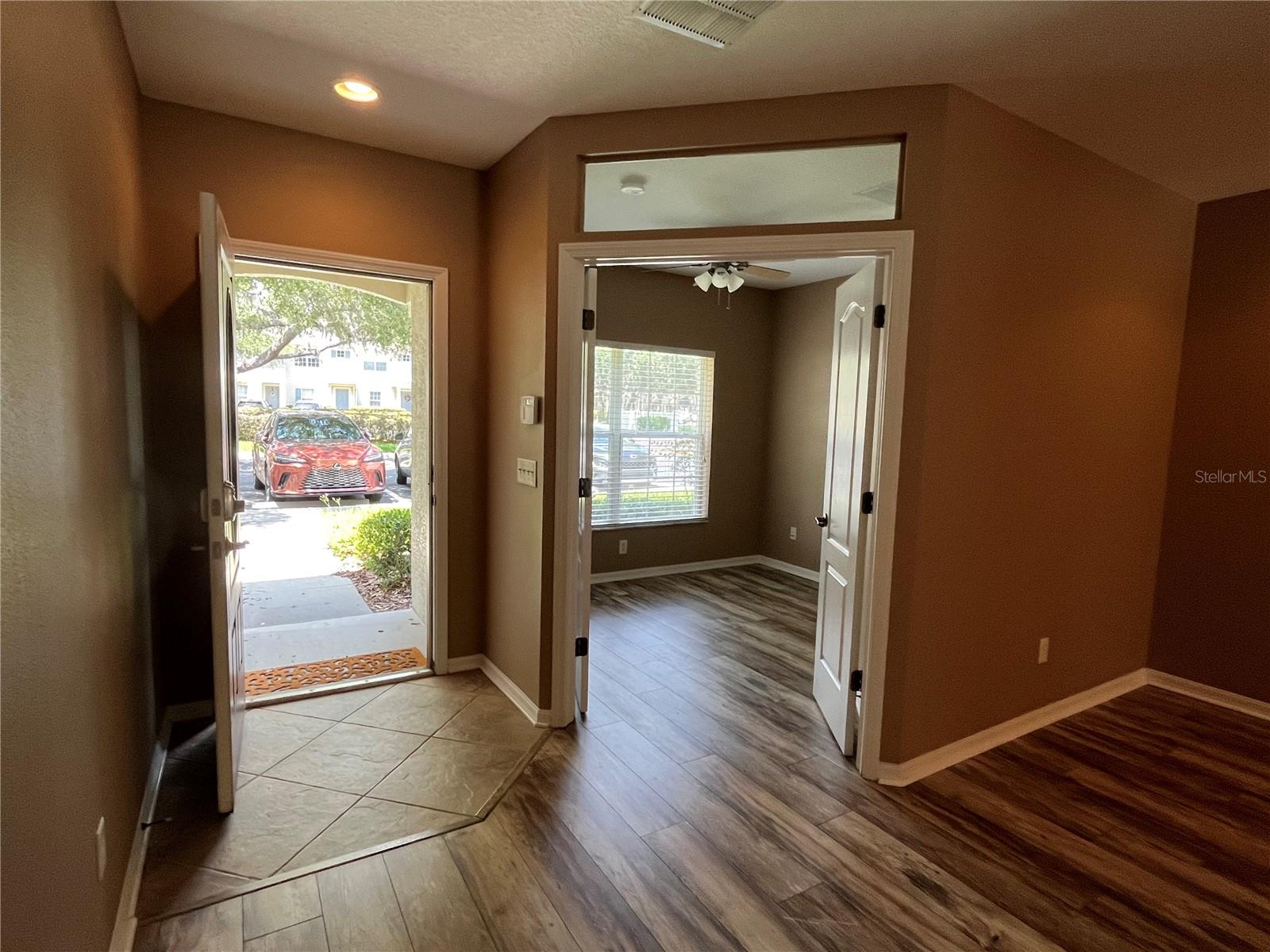 15811 FISHHAWK FALLS DR, LITHIA, FL, 33547