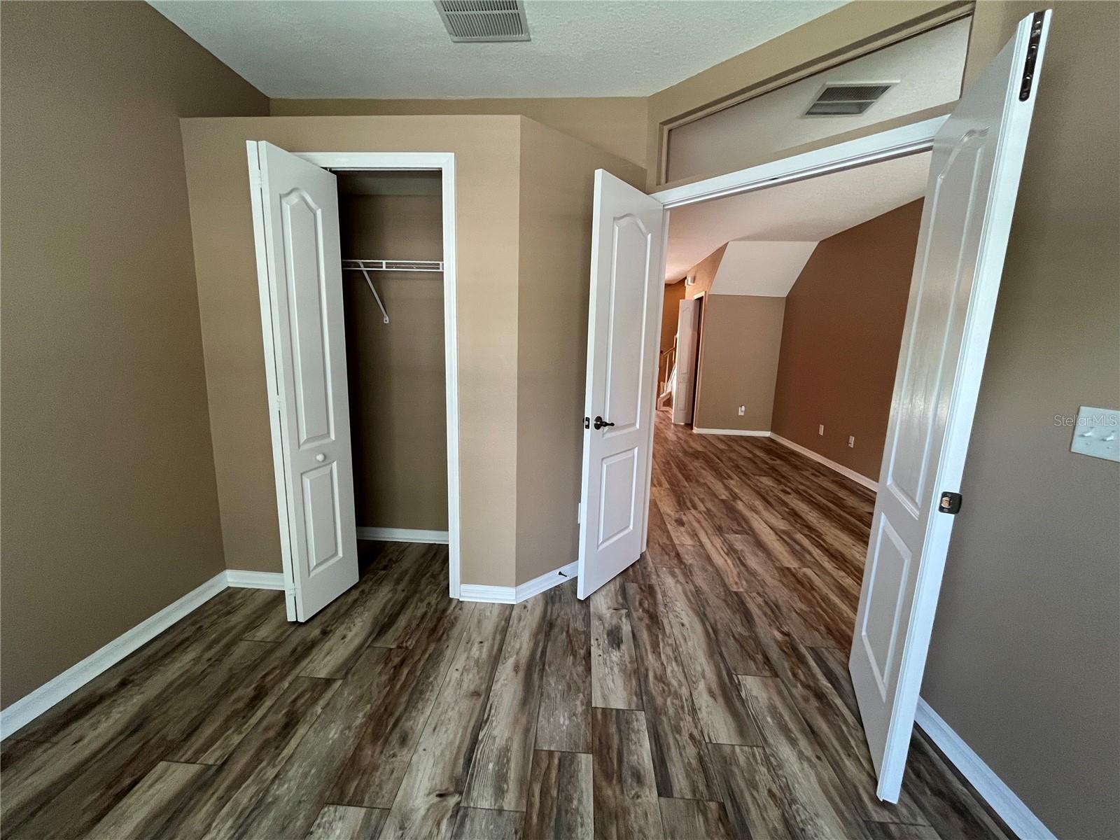 15811 FISHHAWK FALLS DR, LITHIA, FL, 33547