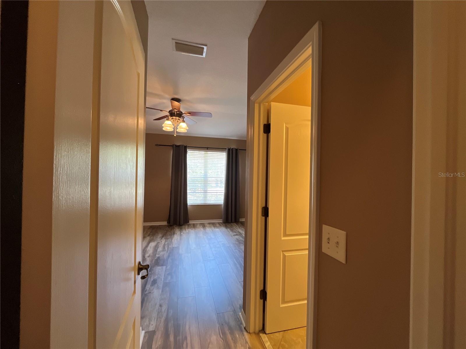 15811 FISHHAWK FALLS DR, LITHIA, FL, 33547