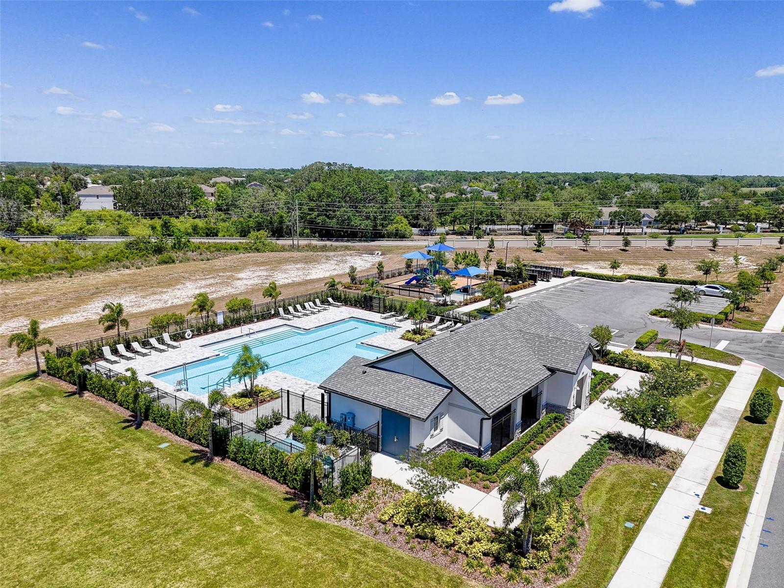 1121 MOUNTAIN FLOWER LN, DAVENPORT, FL, 33837