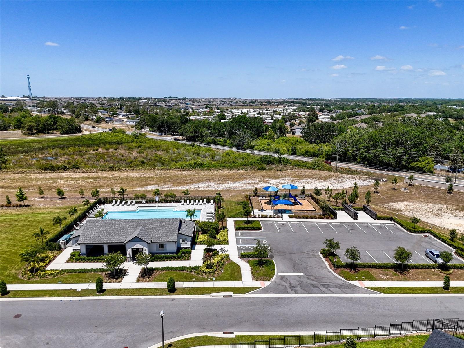 1121 MOUNTAIN FLOWER LN, DAVENPORT, FL, 33837